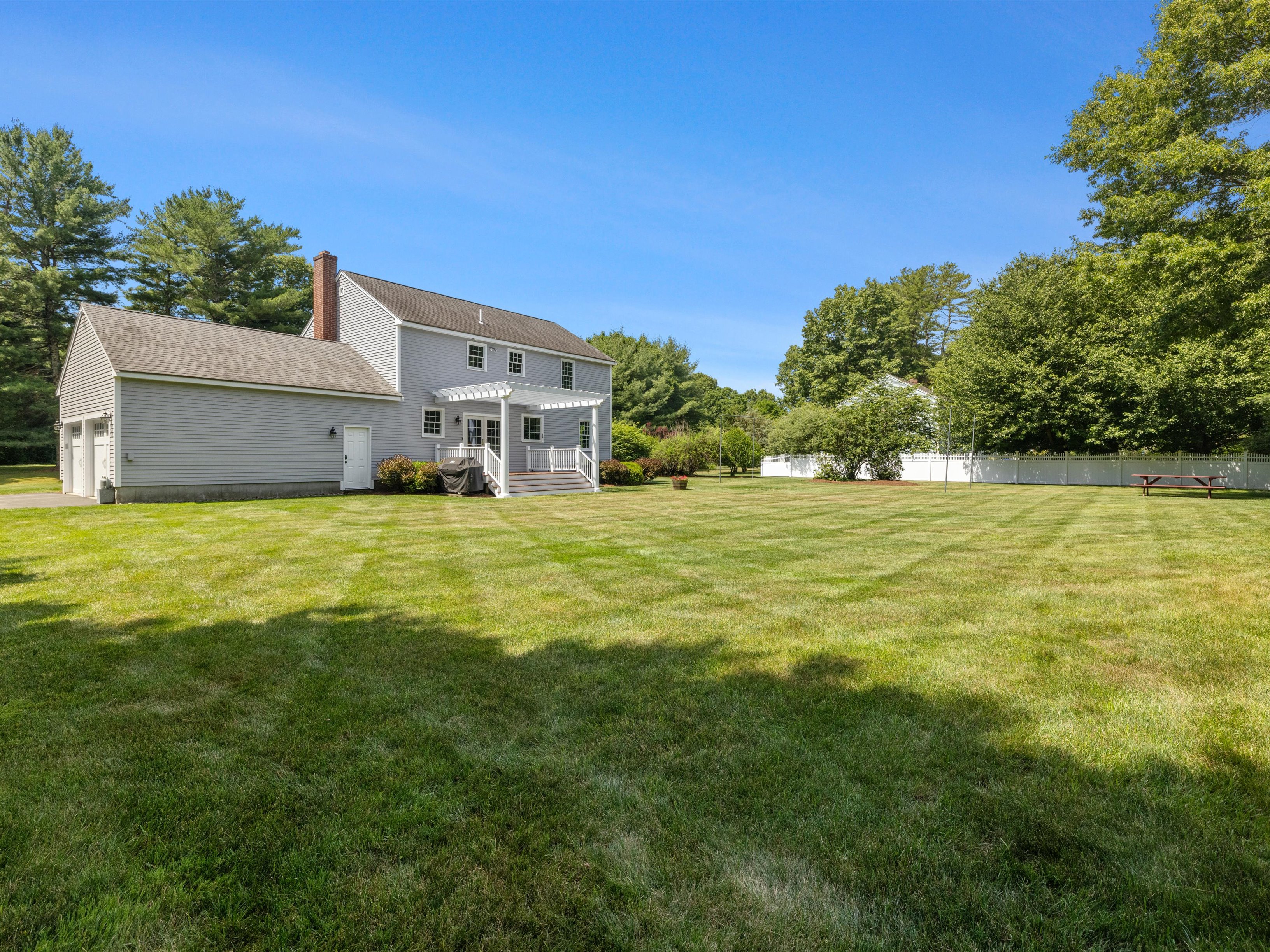  16 King Philip Path, Mendon, MA 01756 - 物件實景