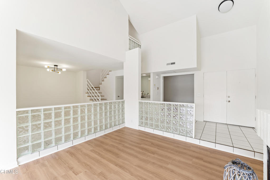 Oxnard, California, 93035, United States, 3 Bedrooms Bedrooms, ,3 BathroomsBathrooms,Residential,For Sale,1990201