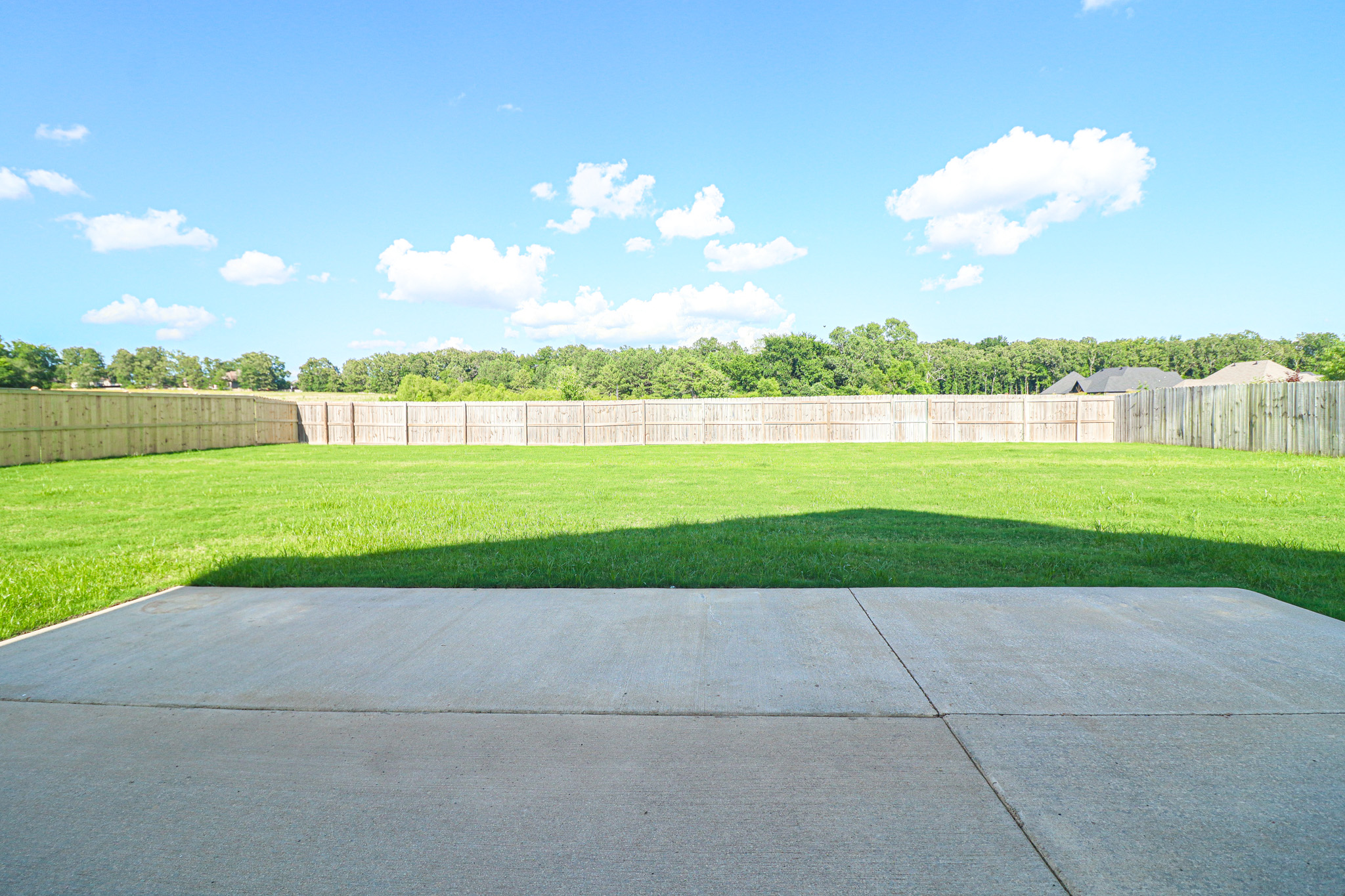 Jonesboro, Arkansas, 72401, United States, 4 Bedrooms Bedrooms, ,4 BathroomsBathrooms,Residential,For Sale,1849891