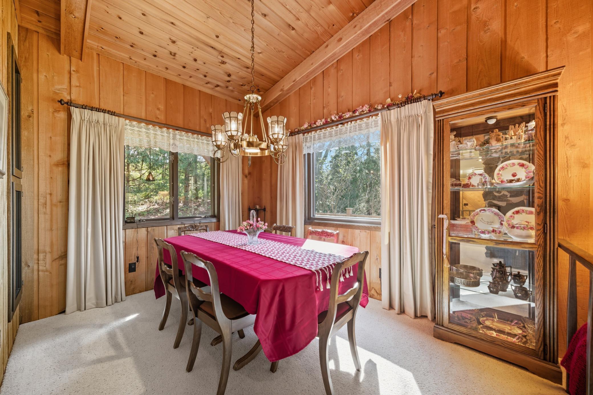 Warren Twp, Wisconsin, 54023, United States, 3 Bedrooms Bedrooms, ,1 BathroomBathrooms,Residential,For Sale,1961438