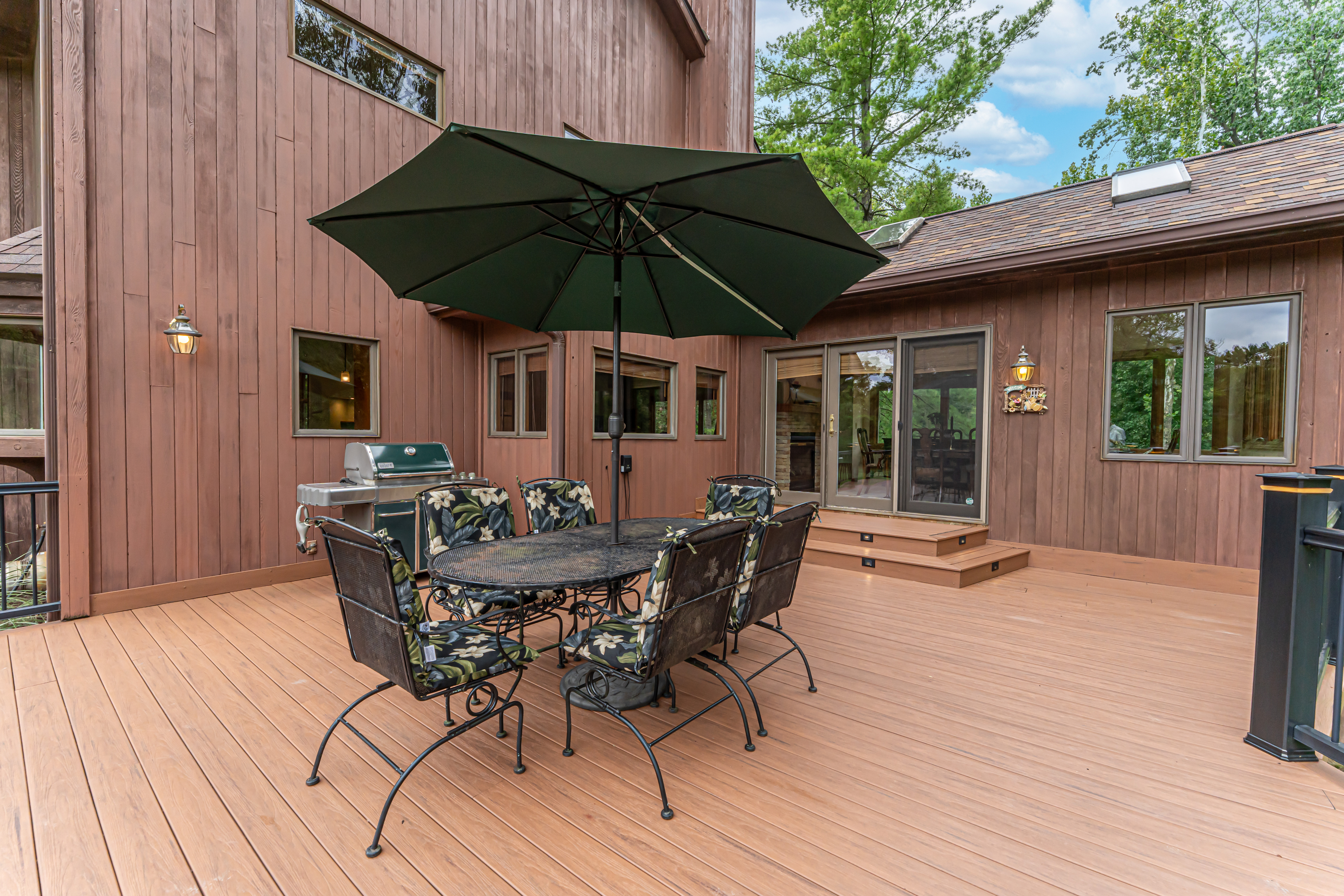  Light-Filled Contemporary on 2.35 Acres in Ladue - 物件實景
