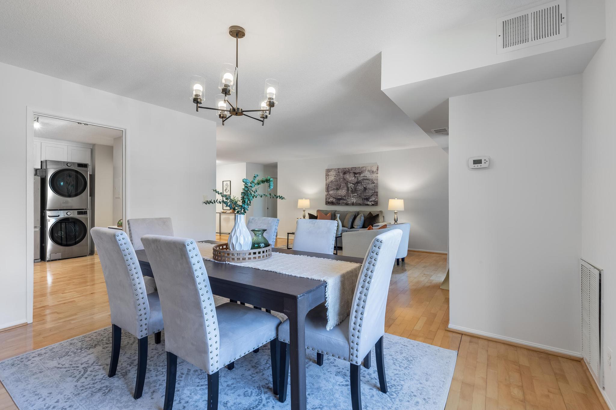  8360 Greensboro Drive, Mclean, VA, 22102 - 物件實景