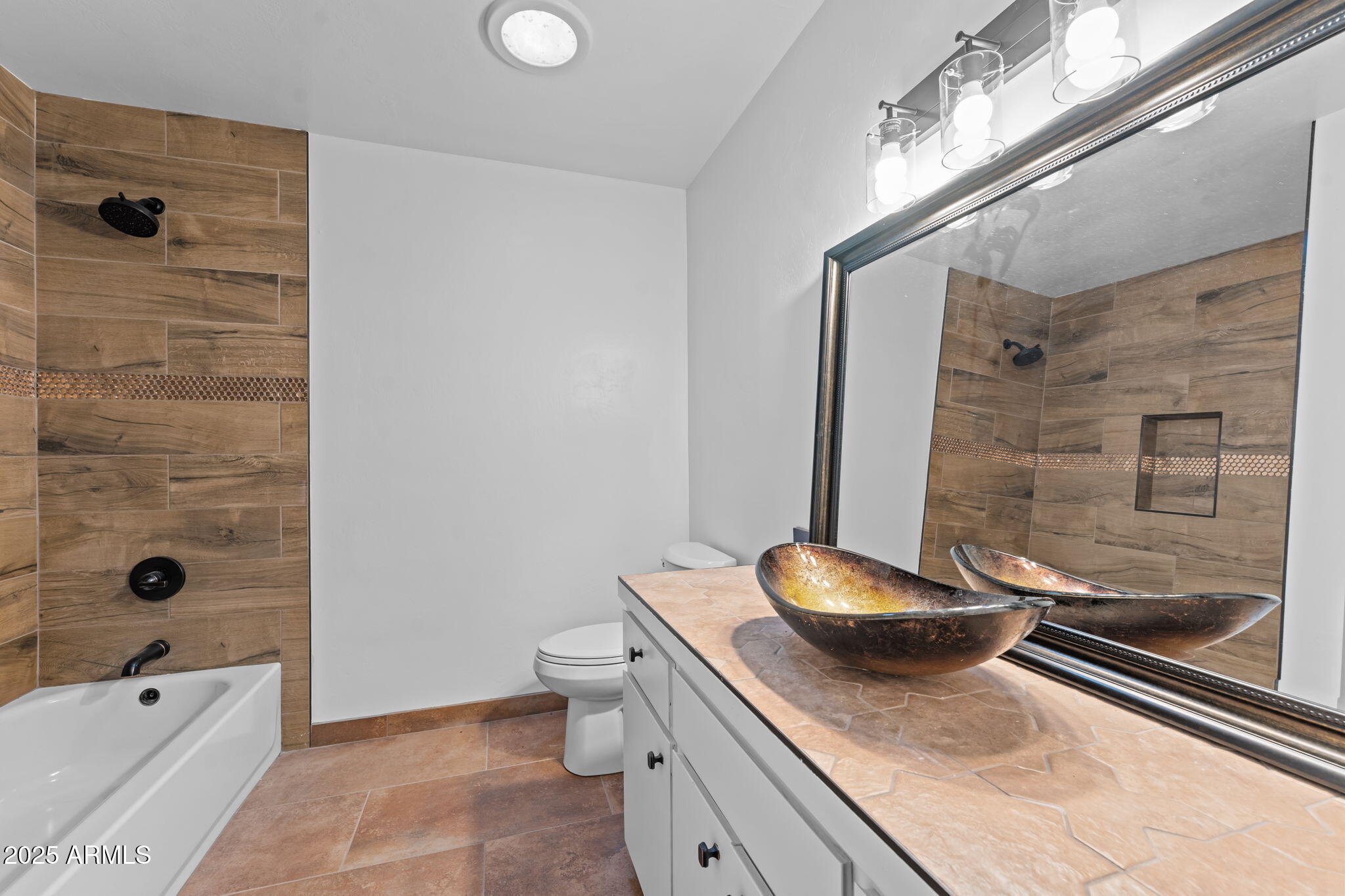 Wickenburg, Arizona, 85390, United States, 3 Bedrooms Bedrooms, ,3 BathroomsBathrooms,Residential,For Sale,2002472