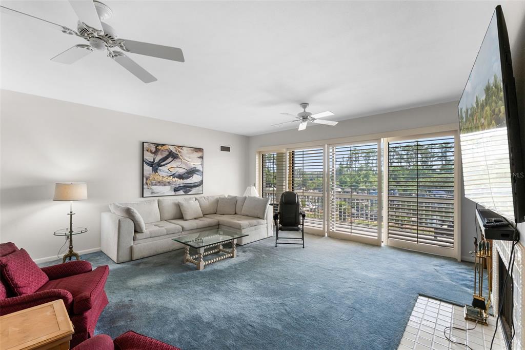 Orlando, Florida, 32819, United States, 2 Bedrooms Bedrooms, ,2 BathroomsBathrooms,Residential,For Sale,1787410