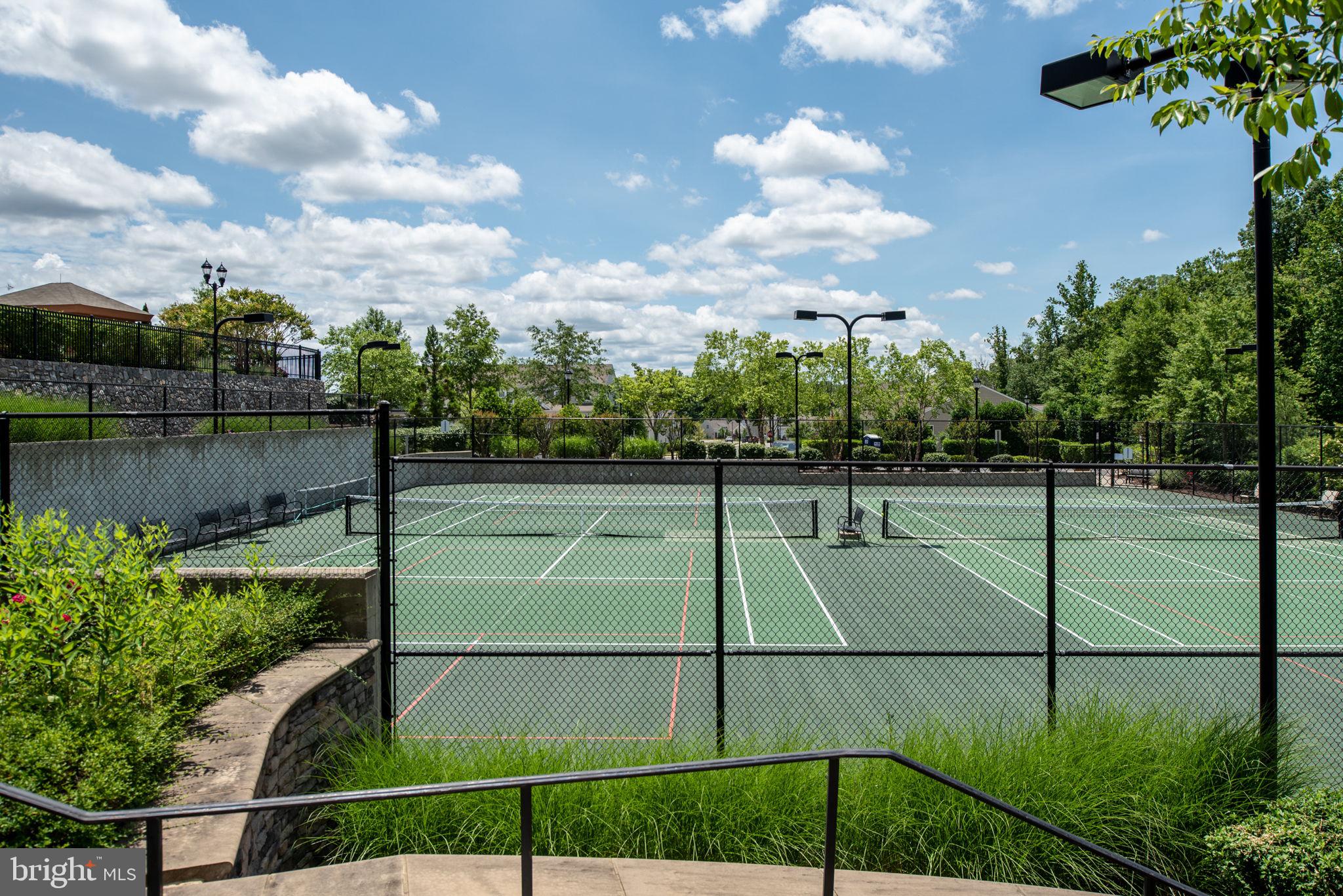 Fredericksburg, Virginia, 22406, United States, 2 Bedrooms Bedrooms, ,3 BathroomsBathrooms,Residential,For Sale,1978338