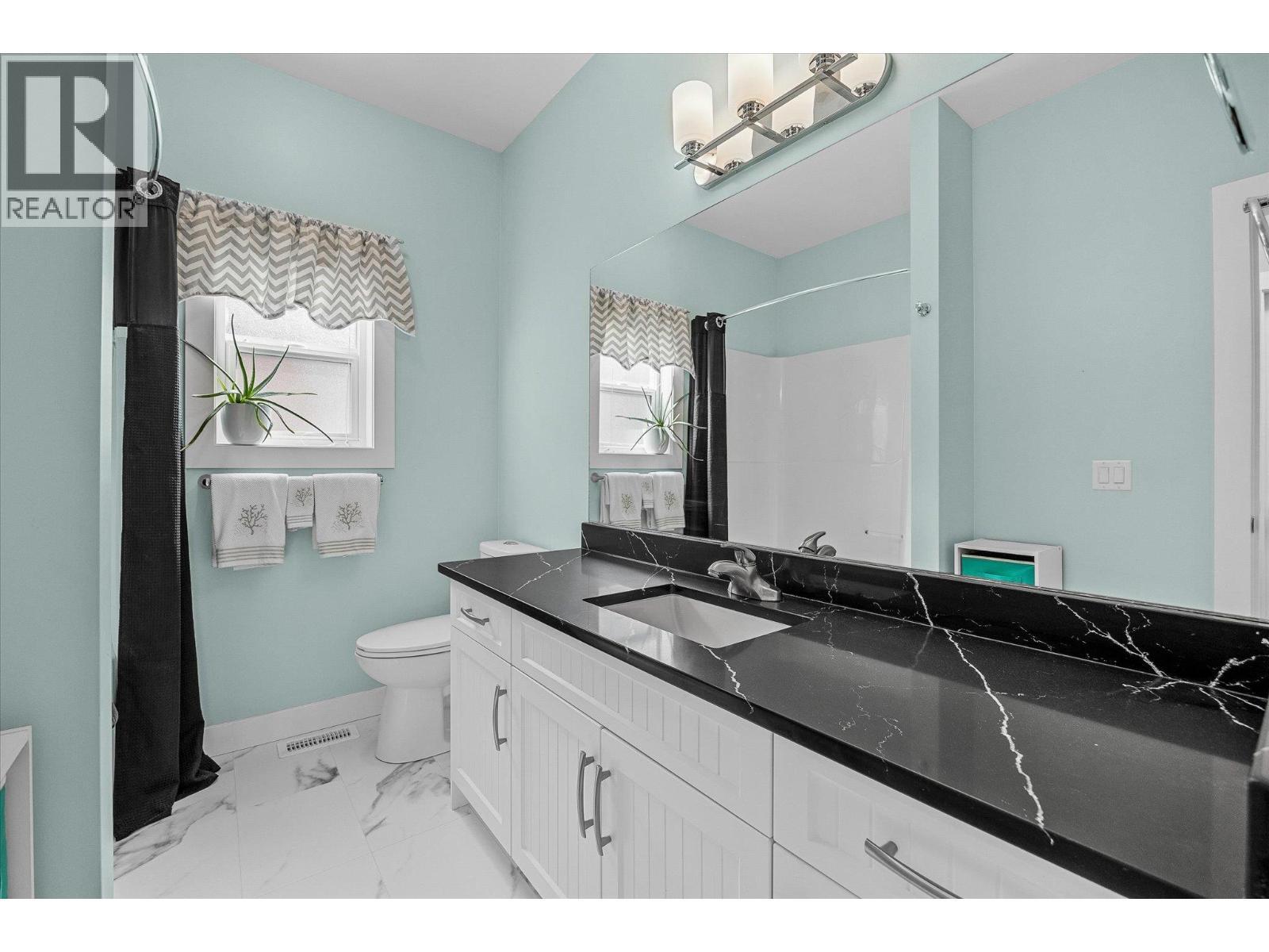 WESTBANK, British Columbia, V4T 3A5, CA, 2 Bedrooms Bedrooms, ,2 BathroomsBathrooms,Residential,For Sale,1950247