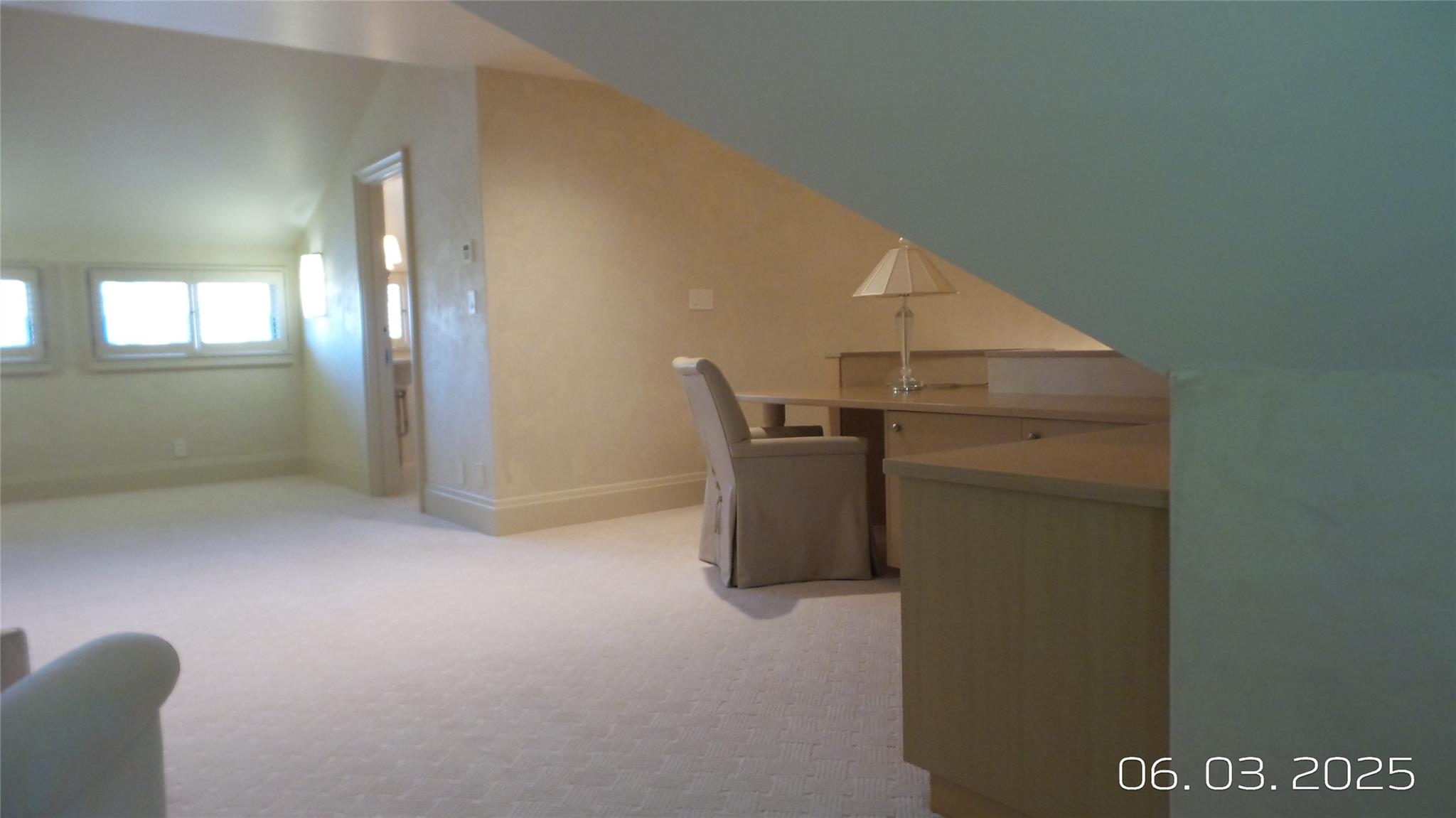 Great Falls, Montana, 59401, United States, 2 Bedrooms Bedrooms, ,4 BathroomsBathrooms,Residential,For Sale,1984477