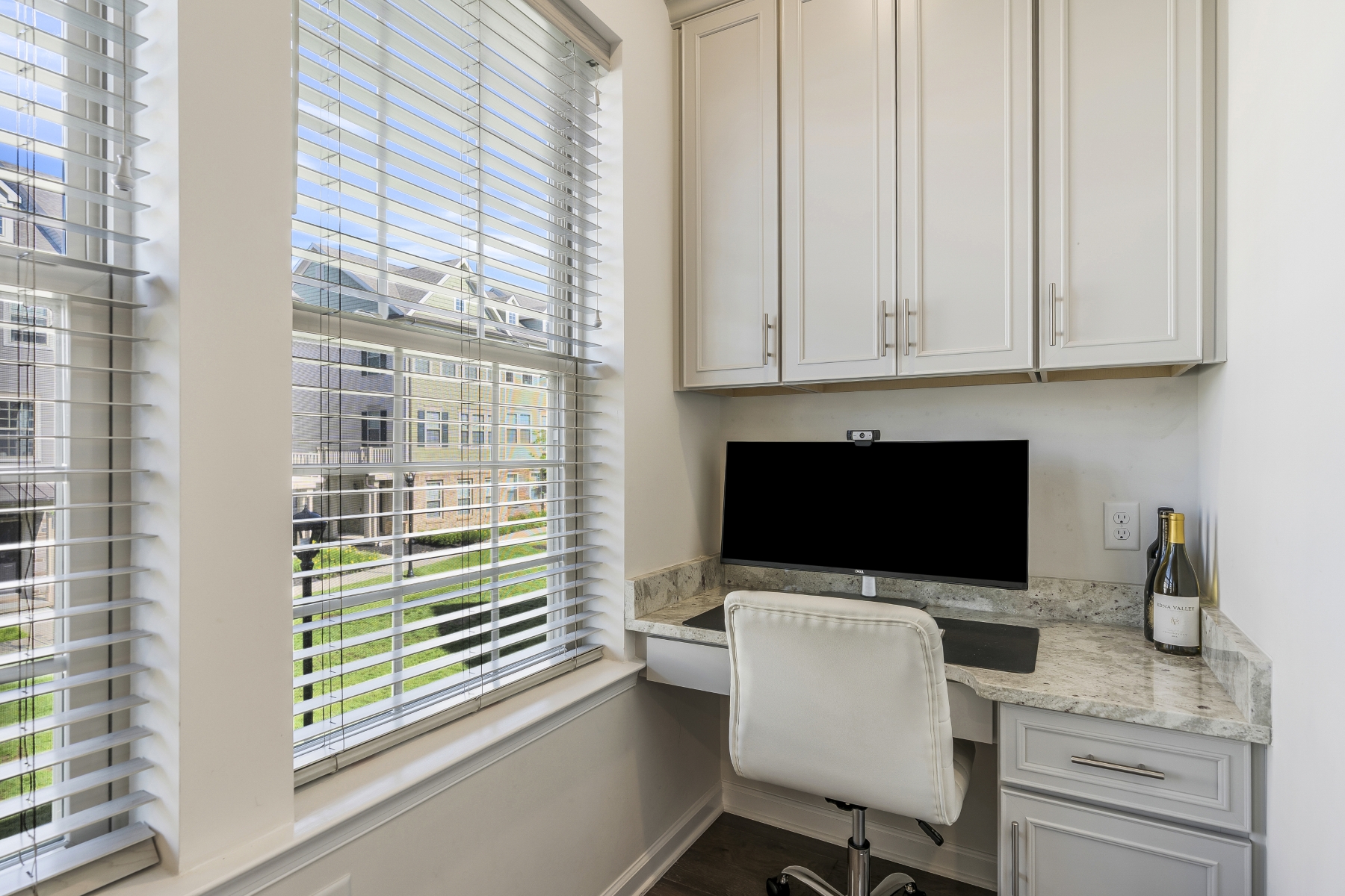 ?Livingston Squire? Townhome Features Flexible Floor Plan - 物件實景