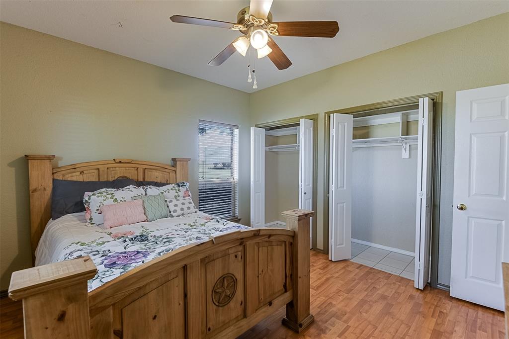 Waxahachie, Texas, 75167, United States, 4 Bedrooms Bedrooms, ,2 BathroomsBathrooms,Residential,For Sale,1835514
