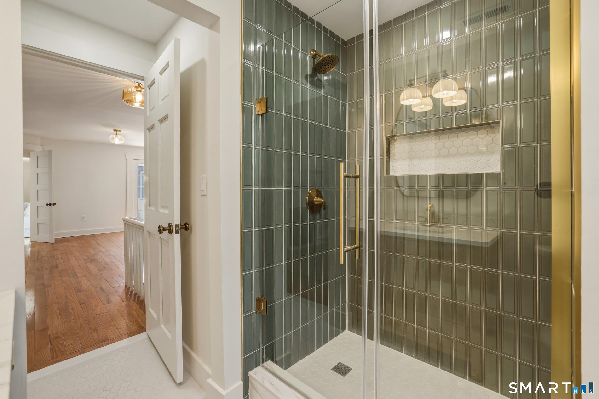 322, Connecticut, 06511, United States, 4 Bedrooms Bedrooms, ,3 BathroomsBathrooms,Residential,For Sale,2040679