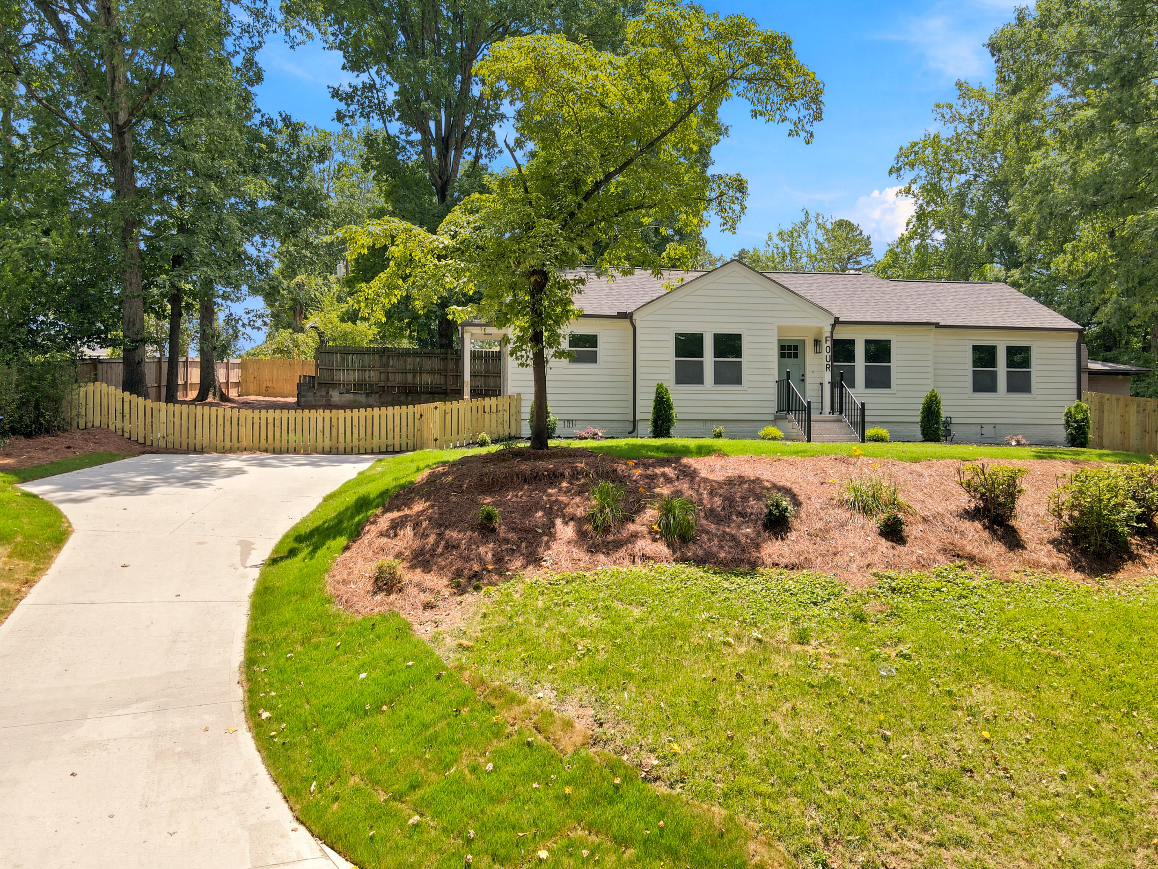  4 Arcadia Circle, Greenville, SC 29605 - 物件實景