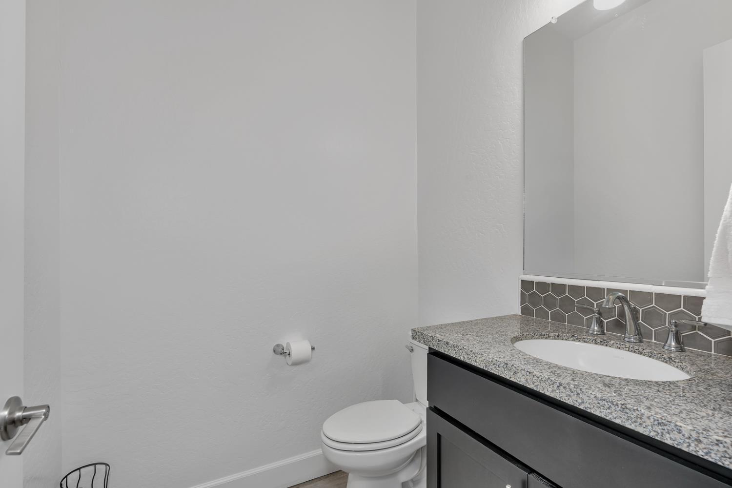 Madera, California, 93636, United States, 4 Bedrooms Bedrooms, ,4 BathroomsBathrooms,Residential,For Sale,1938347
