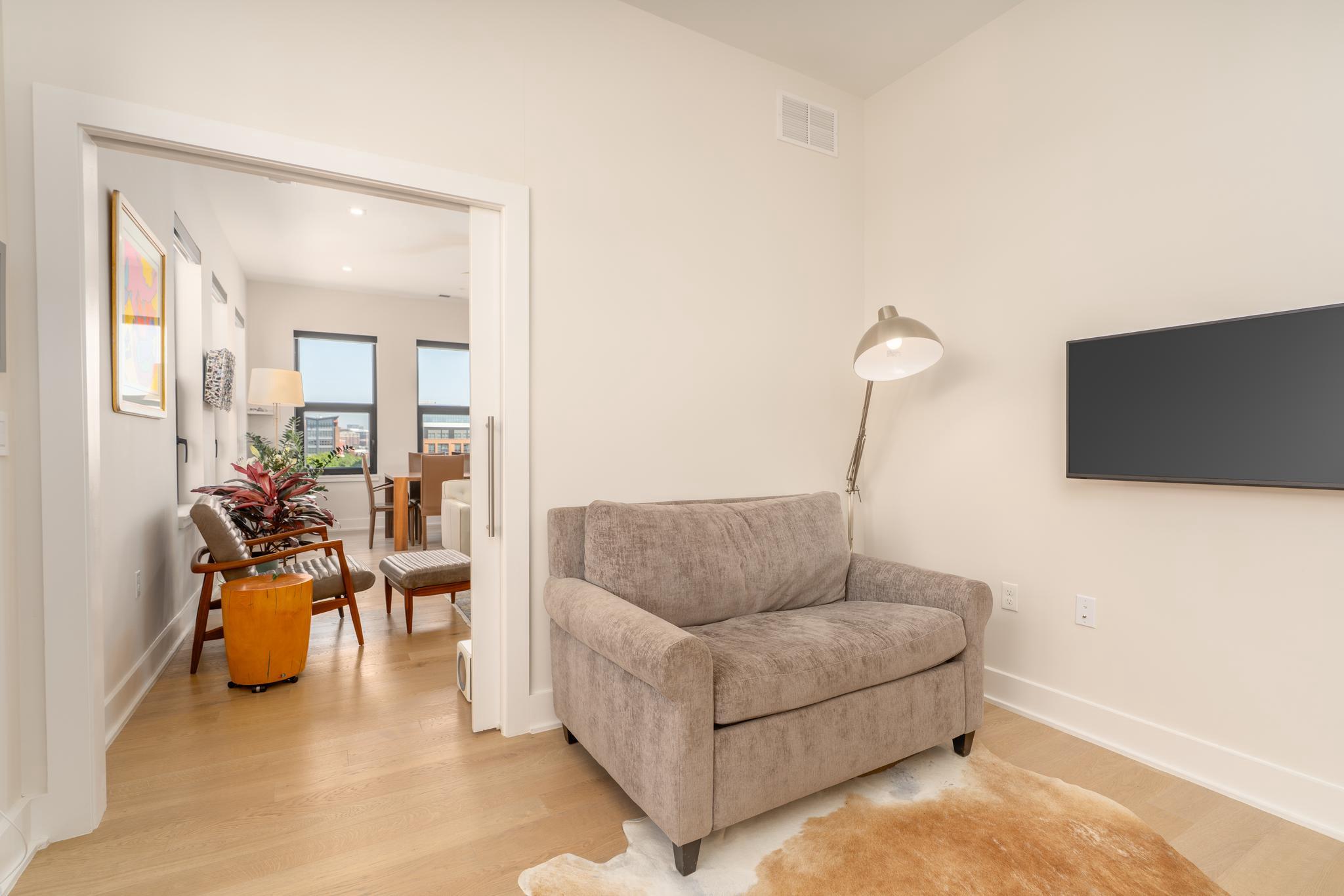  701 Swann Avenue, Alexandria, VA, 22301 - 物件實景
