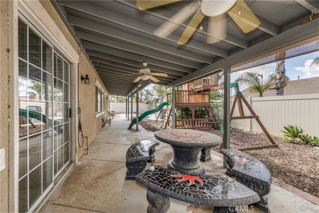 Highland, California, 92346, United States, 5 Bedrooms Bedrooms, ,4 BathroomsBathrooms,Residential,For Sale,1977847