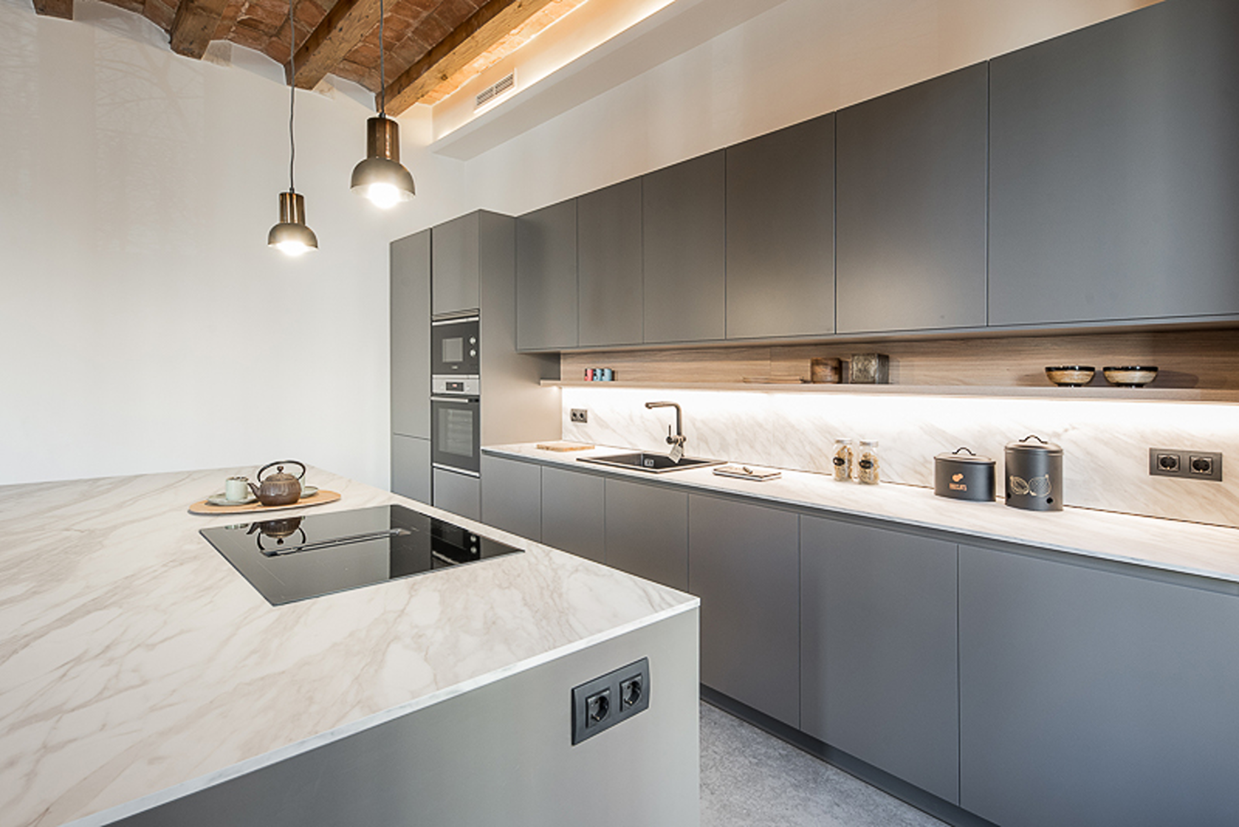  Beautiful apartment in Eixample, Barcelona: Modernized Elegance - 物件實景