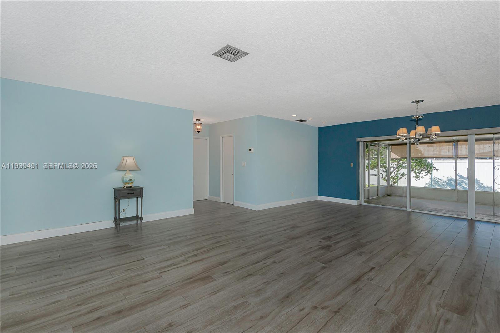 Pompano Beach, Florida, 33062, United States, 2 Bedrooms Bedrooms, ,2 BathroomsBathrooms,Residential,For Sale,2005393