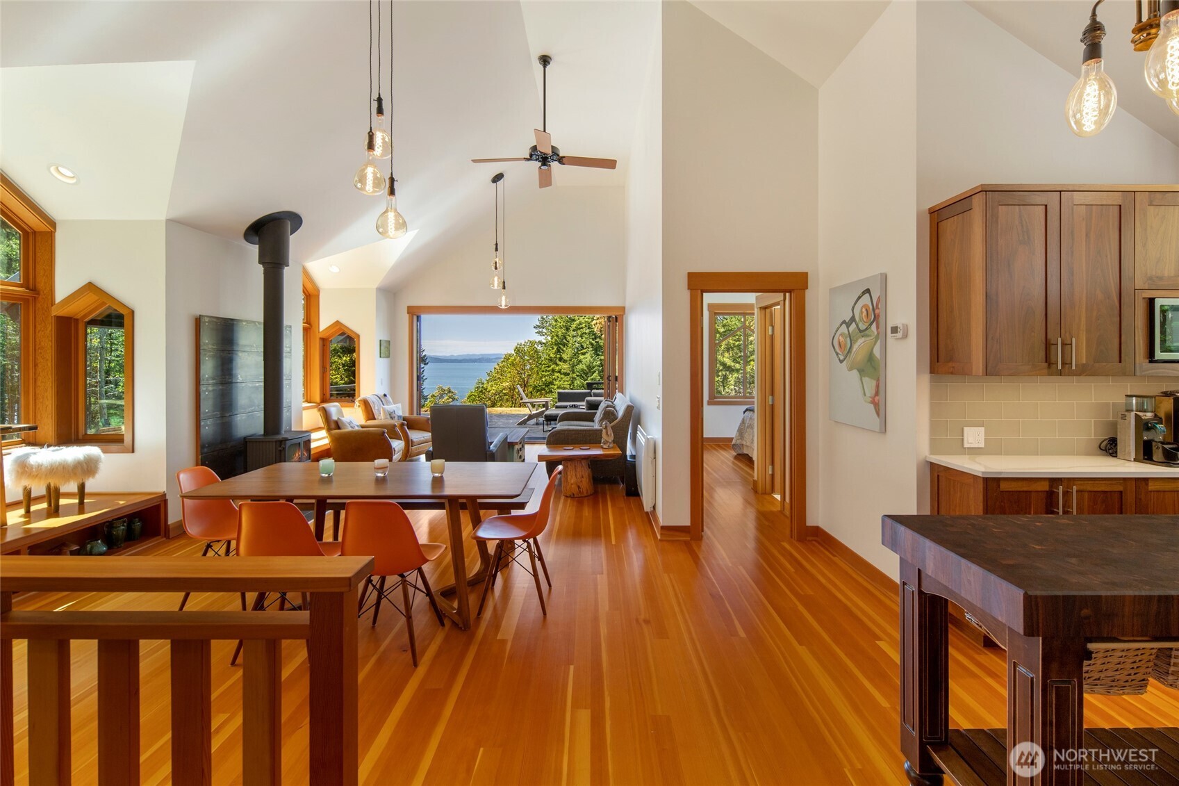Friday Harbor, Washington, 98250, United States, 2 Bedrooms Bedrooms, ,2 BathroomsBathrooms,Residential,For Sale,1850093