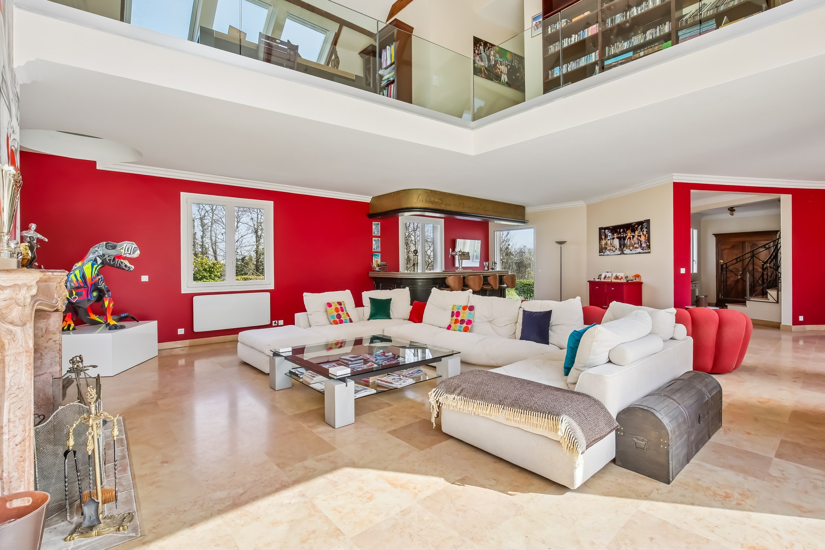  Sole Agent – Exceptional Family Home with Park and Swimming Pool Facing the Sei… - 物件實景