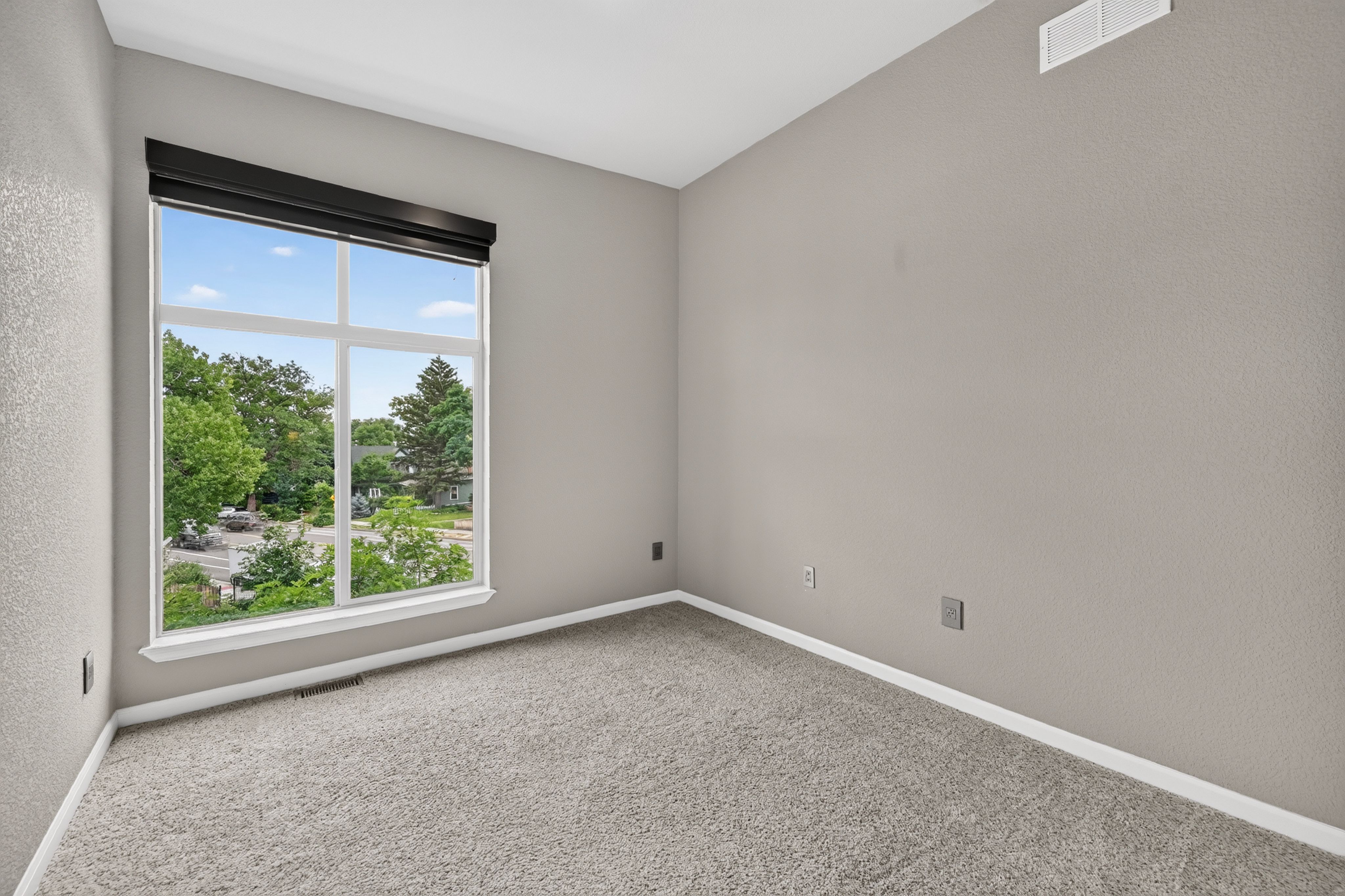  Luxury Living by Cheyenne Creek Walk - 物件實景