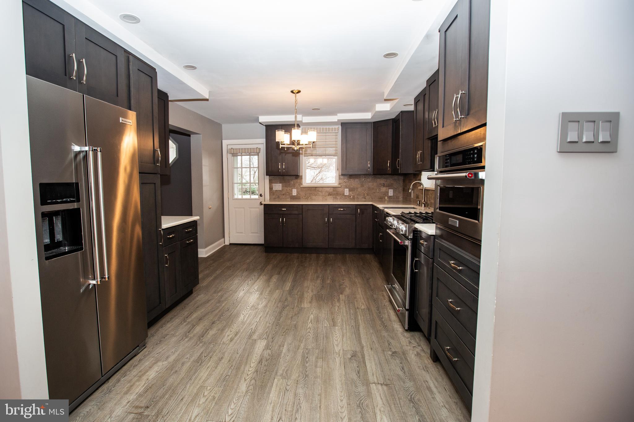 GLENSIDE, Pennsylvania, 19038, United States, 3 Bedrooms Bedrooms, ,3 BathroomsBathrooms,Residential,For Sale,2006101