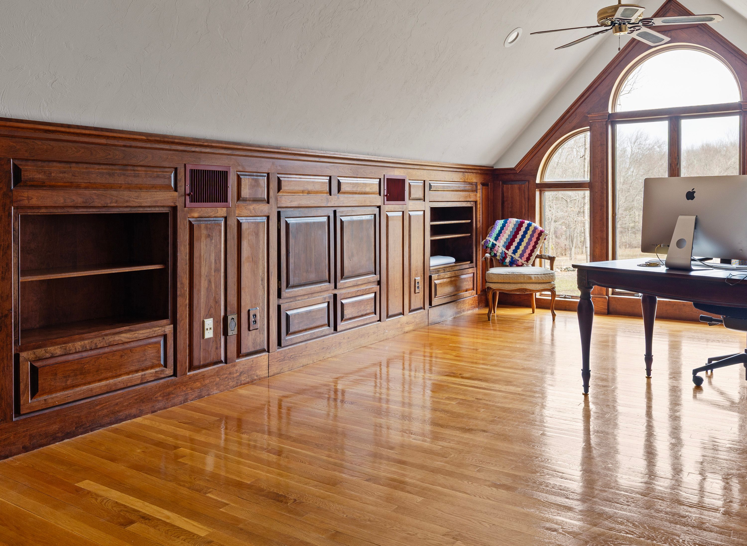  27 Old Upton Rd, Grafton, MA 01519 - 物件實景