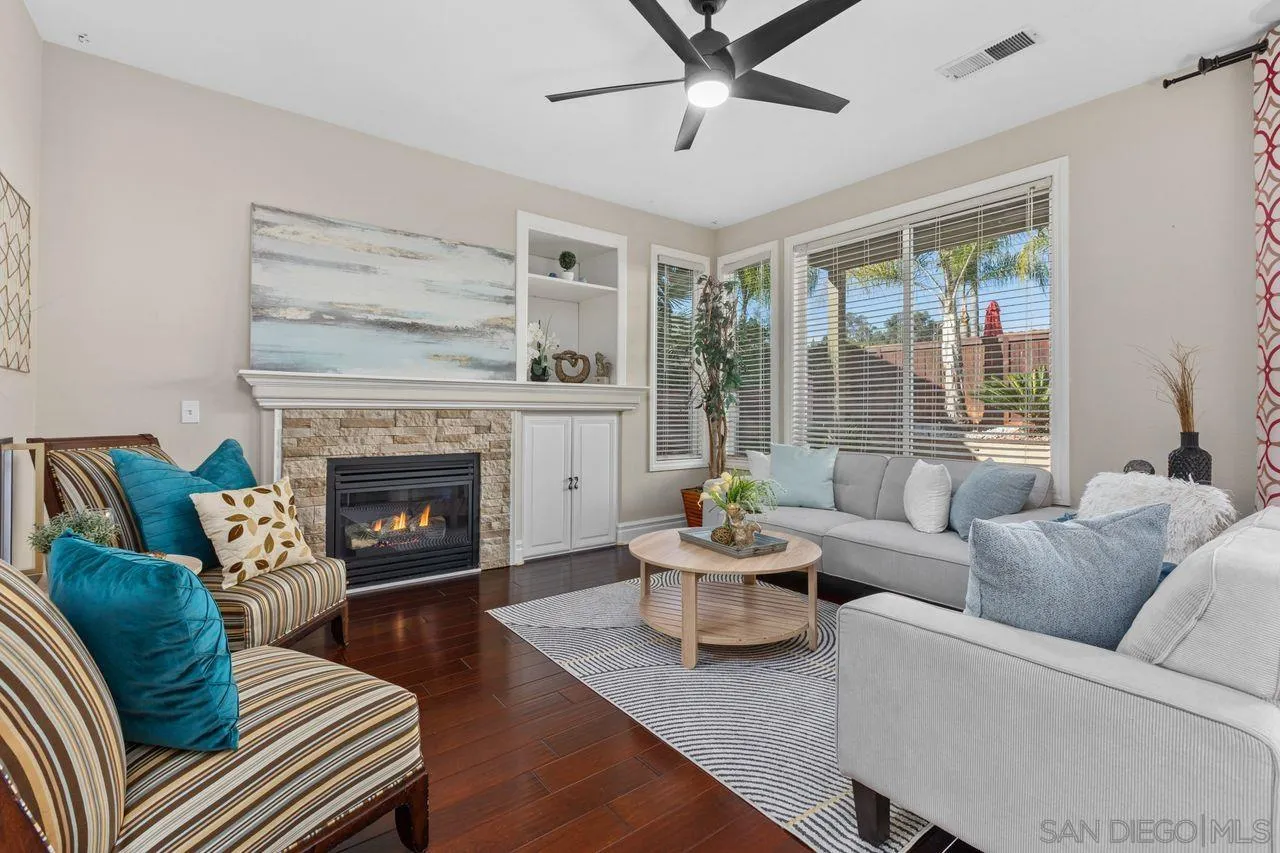 Escondido, California, 92026, United States, 3 Bedrooms Bedrooms, ,3 BathroomsBathrooms,Residential,For Sale,2003359