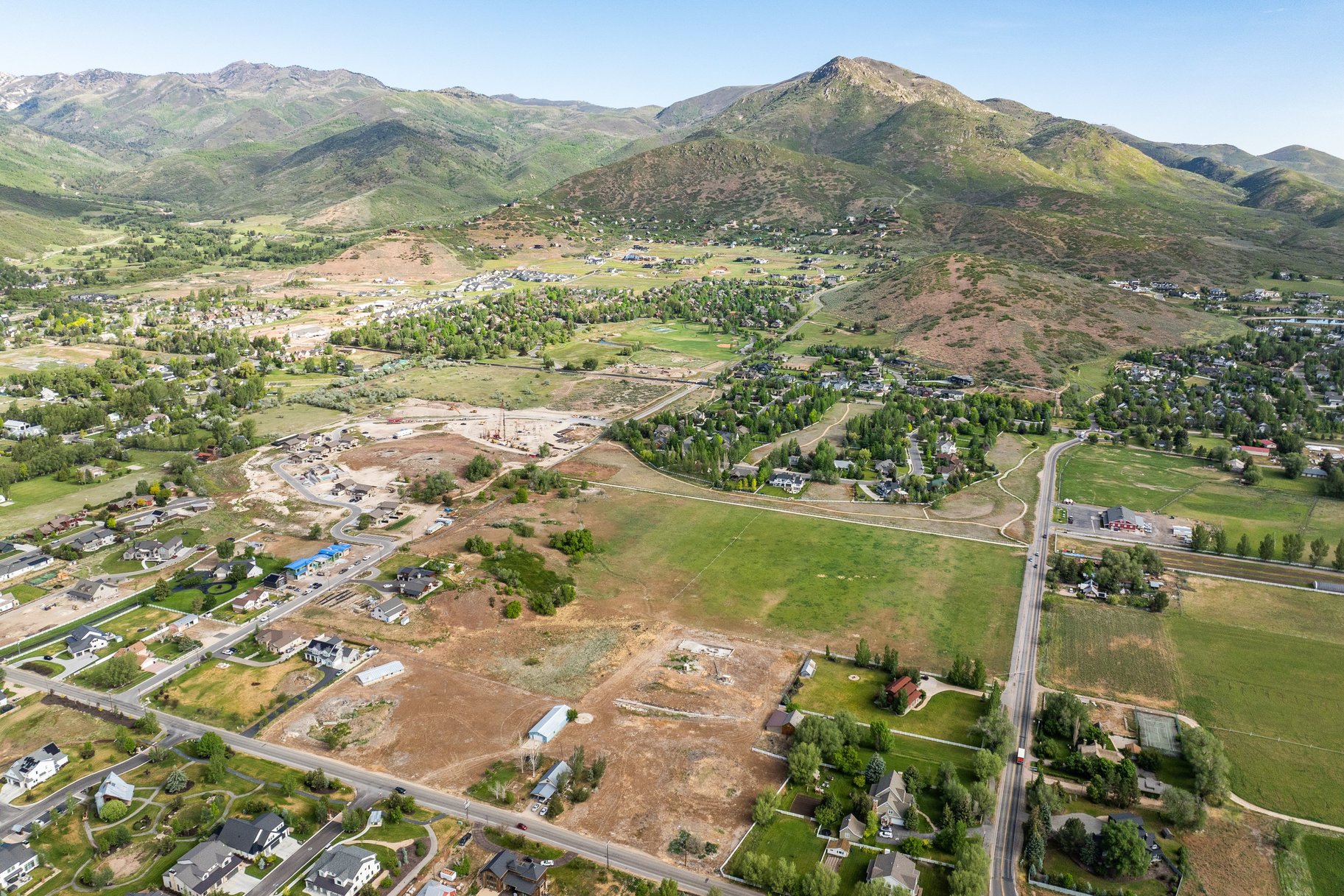  Estate Lot in the Heart of Midway - 物件實景