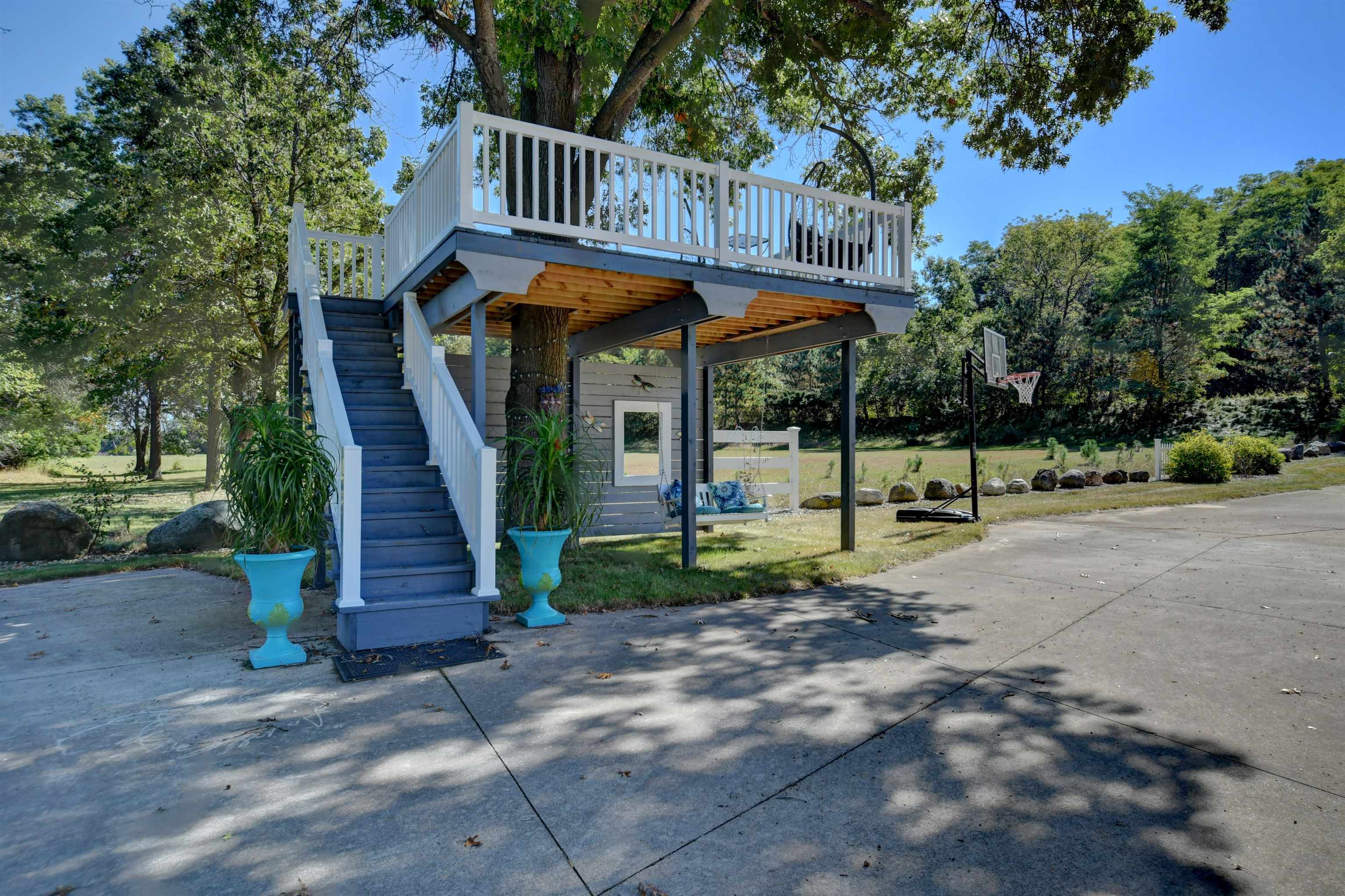 Rio, Wisconsin, 53960, United States, 3 Bedrooms Bedrooms, ,3 BathroomsBathrooms,Residential,For Sale,1976824