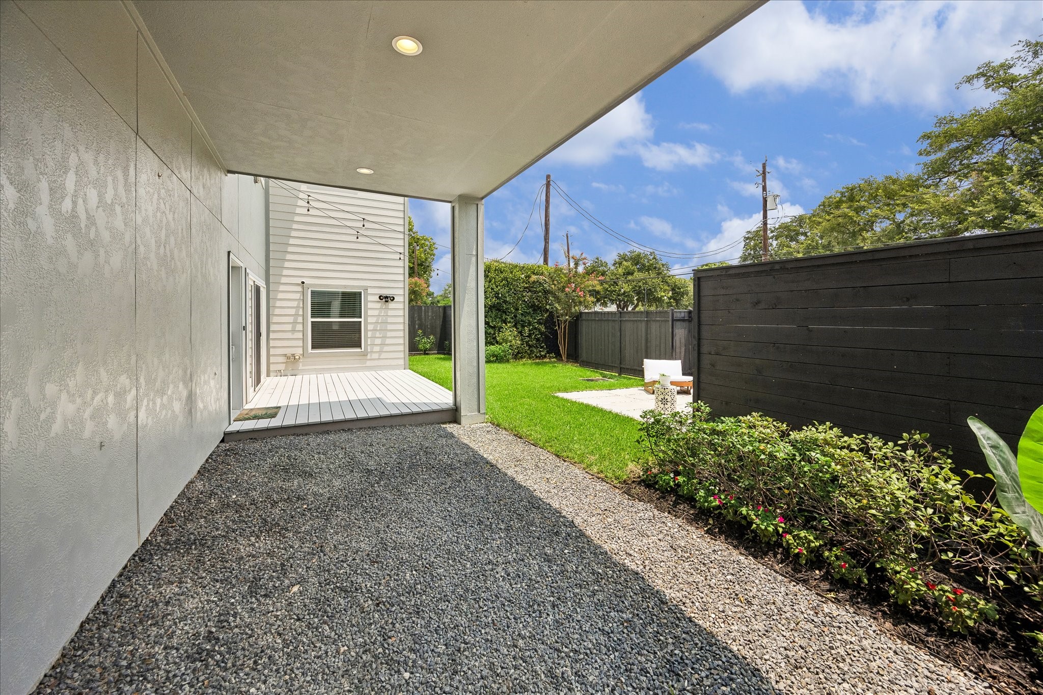  7702 Jacquelyn Oaks Road - 物件實景