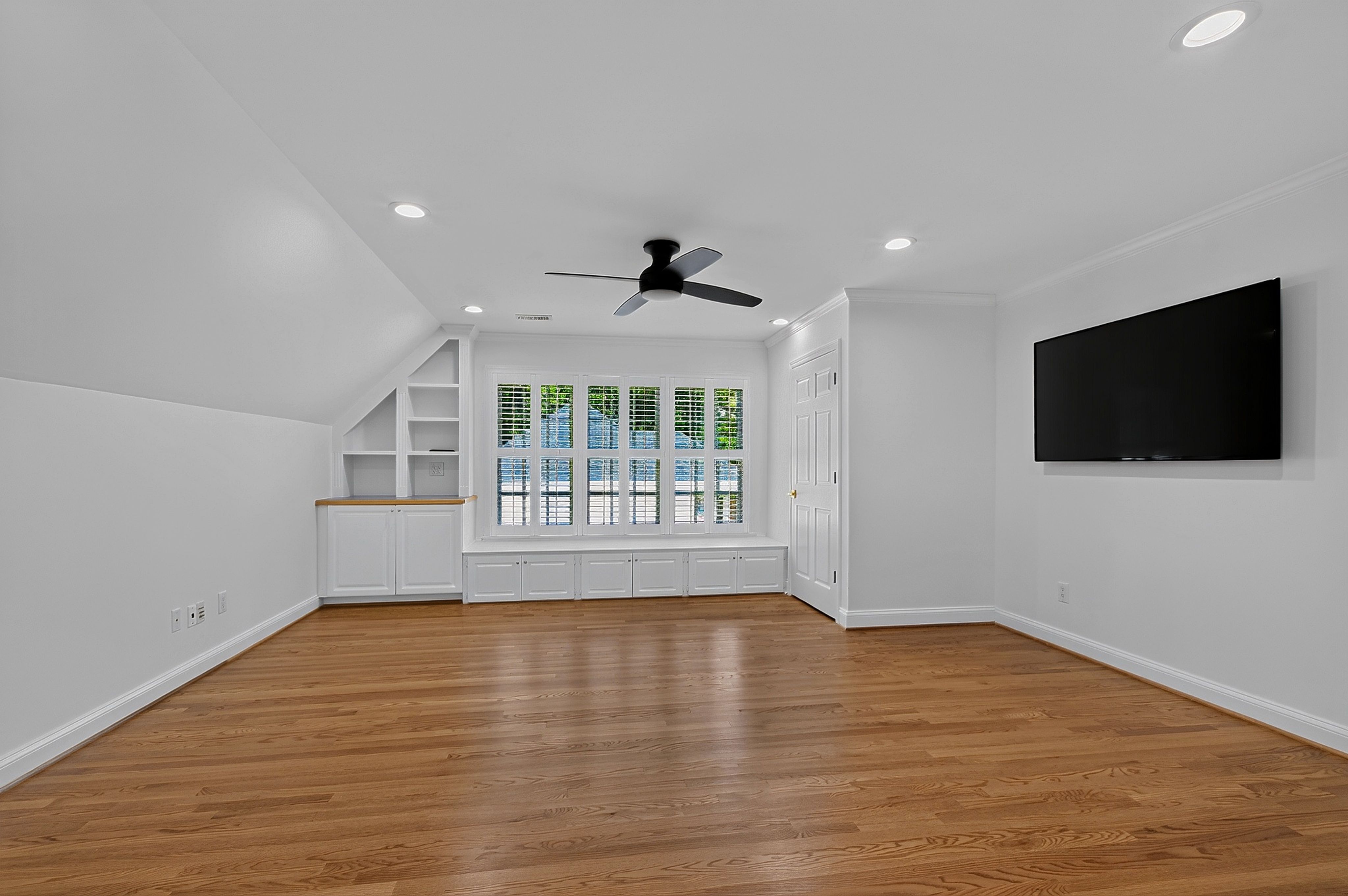  2714 Saint Marys Street, Raleigh, NC 27609 - 物件實景