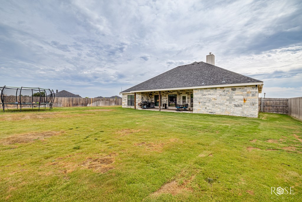 San Angelo, Texas, 76904, United States, 4 Bedrooms Bedrooms, ,3 BathroomsBathrooms,Residential,For Sale,1941771