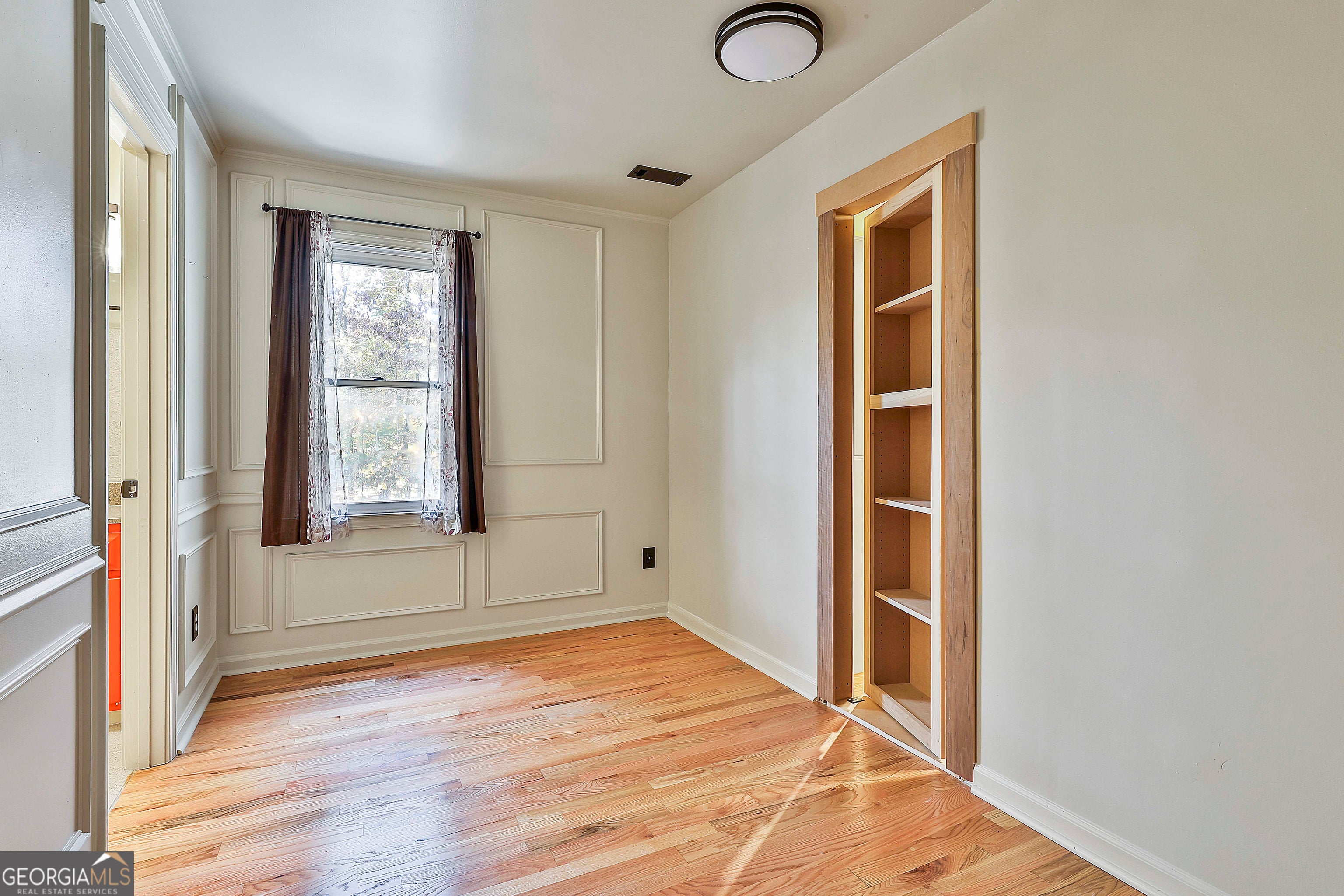 Tyrone, Georgia, 30290, United States, 4 Bedrooms Bedrooms, ,4 BathroomsBathrooms,Residential,For Sale,1922559