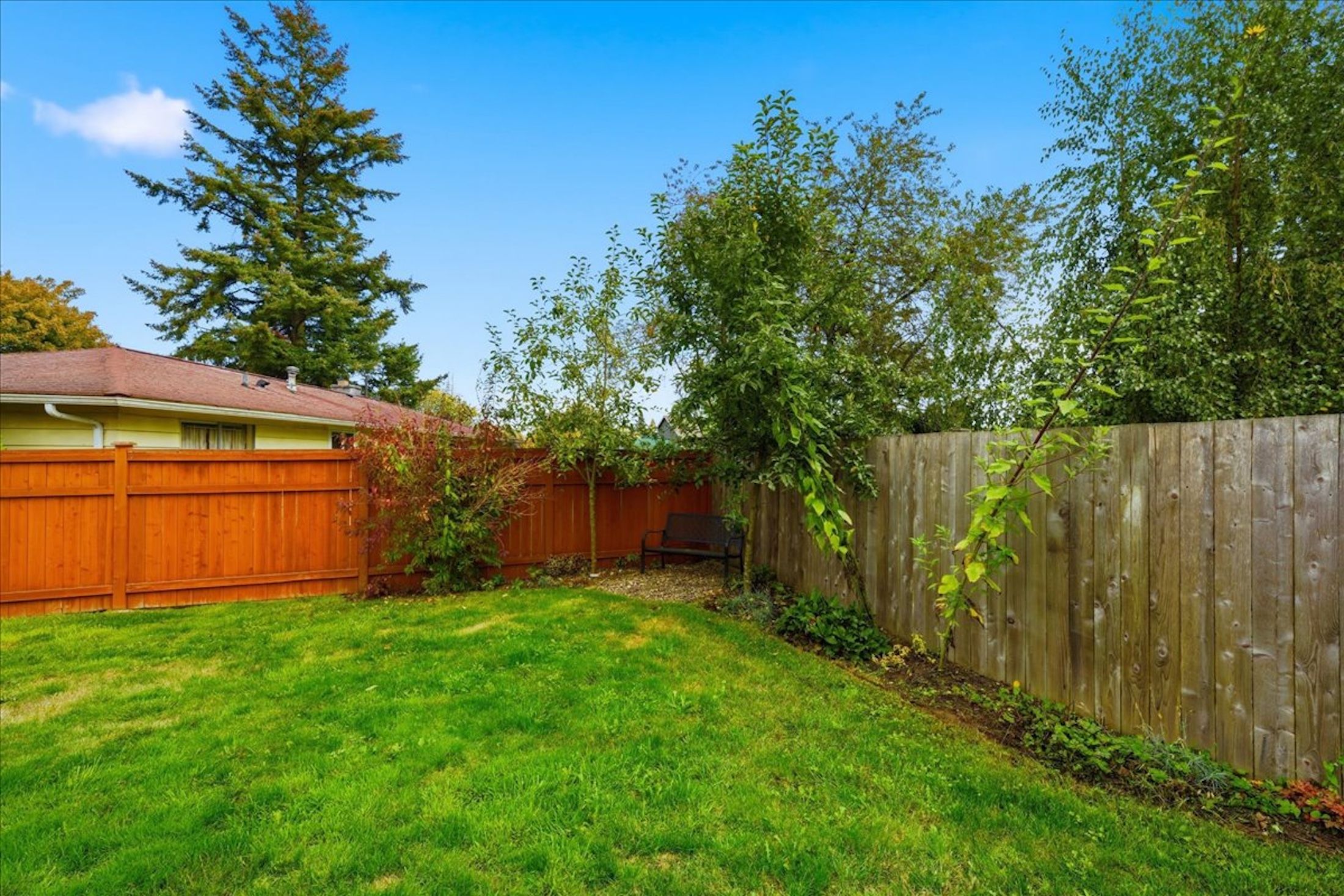  20807 3rd Avenue West, Lynnwood, WA 98036 - 物件實景
