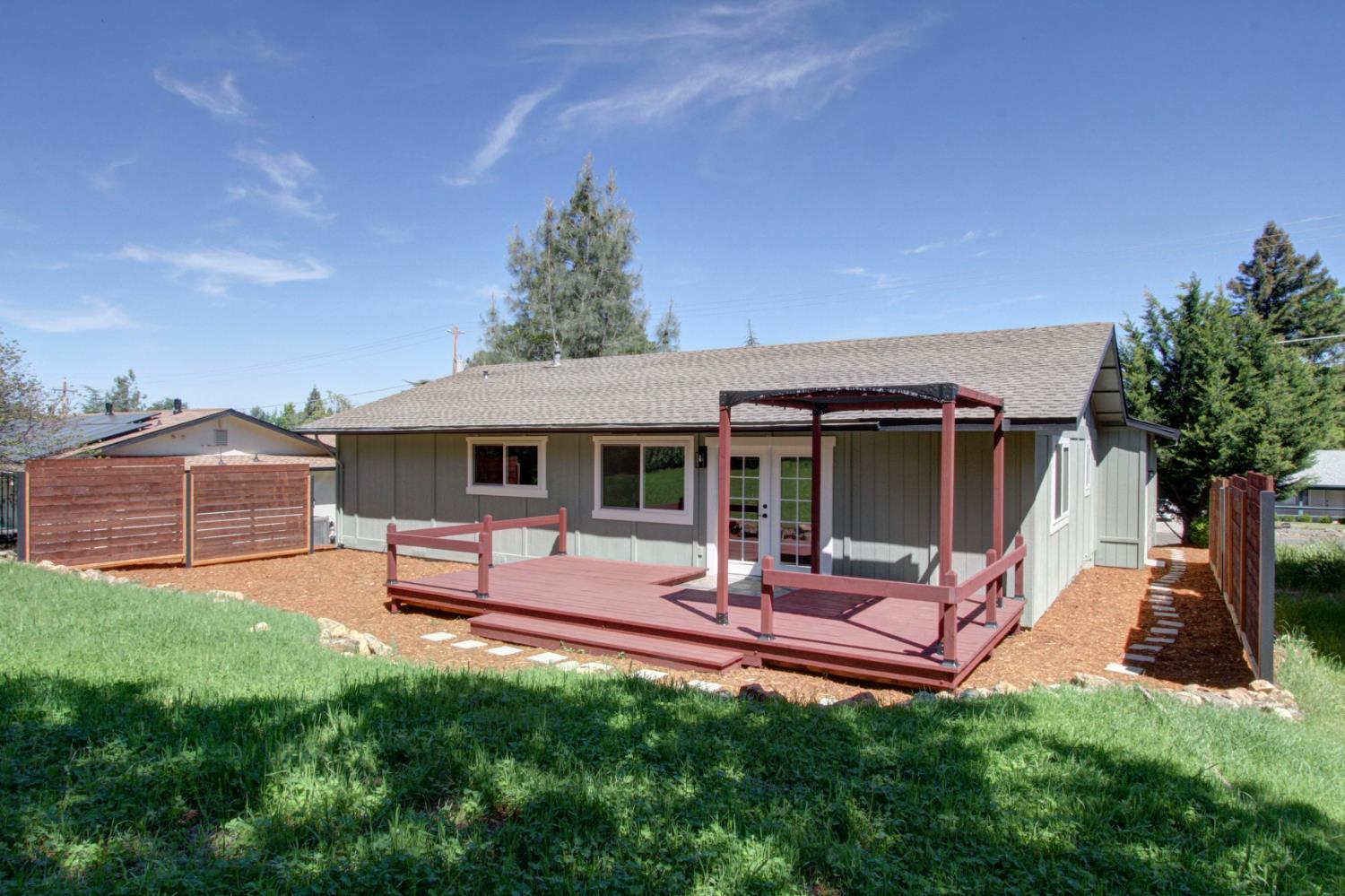 Auburn, California, 95602, United States, 3 Bedrooms Bedrooms, ,2 BathroomsBathrooms,Residential,For Sale,2034391