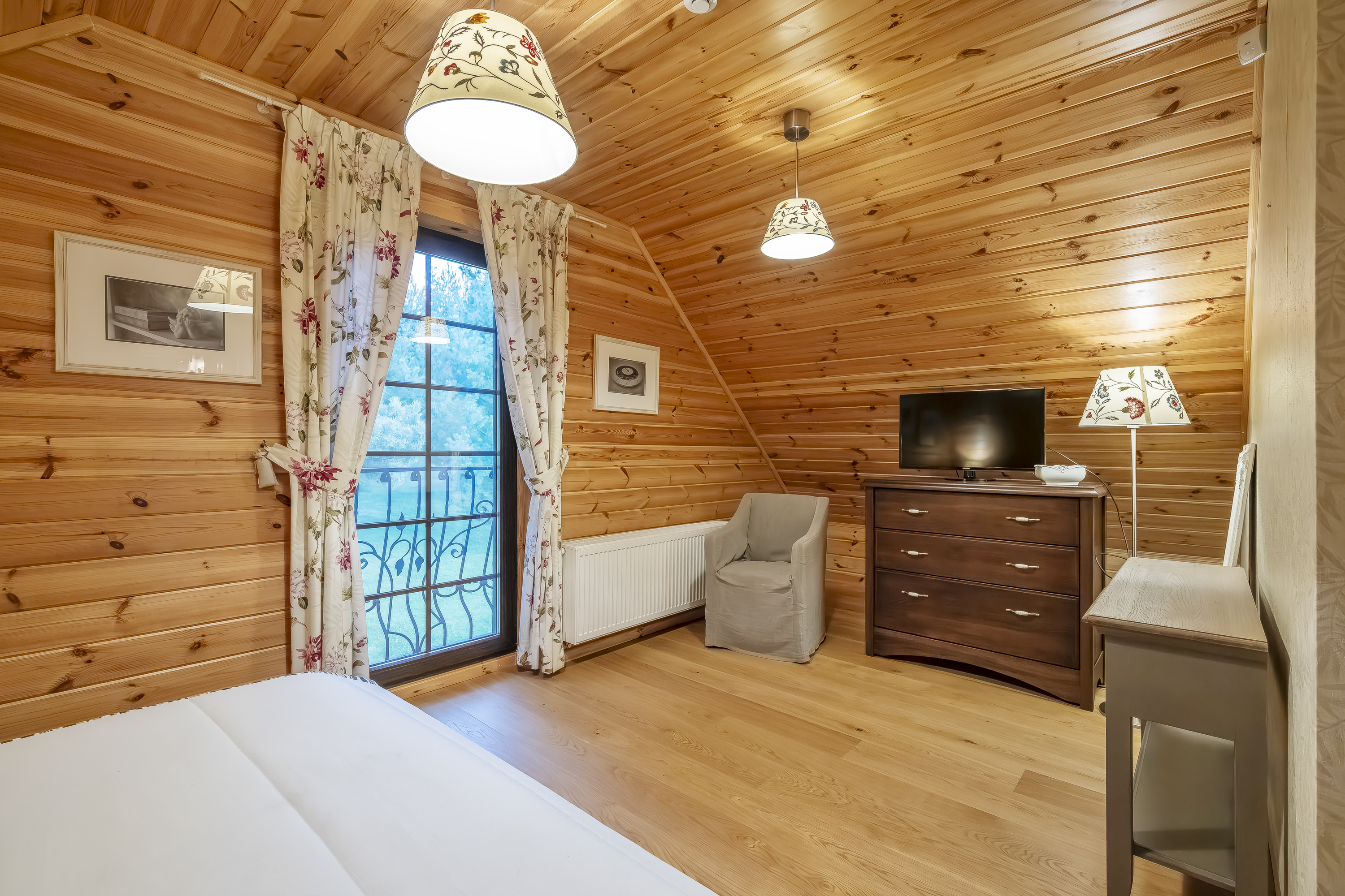  Romantic family homestead with a long lakeside - 物件實景