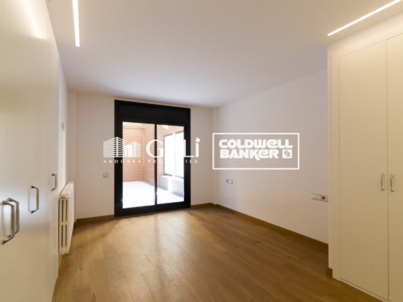 Encamp, Andorra, AD, 3 Bedrooms Bedrooms, ,2 BathroomsBathrooms,Residential,For Sale,1448953