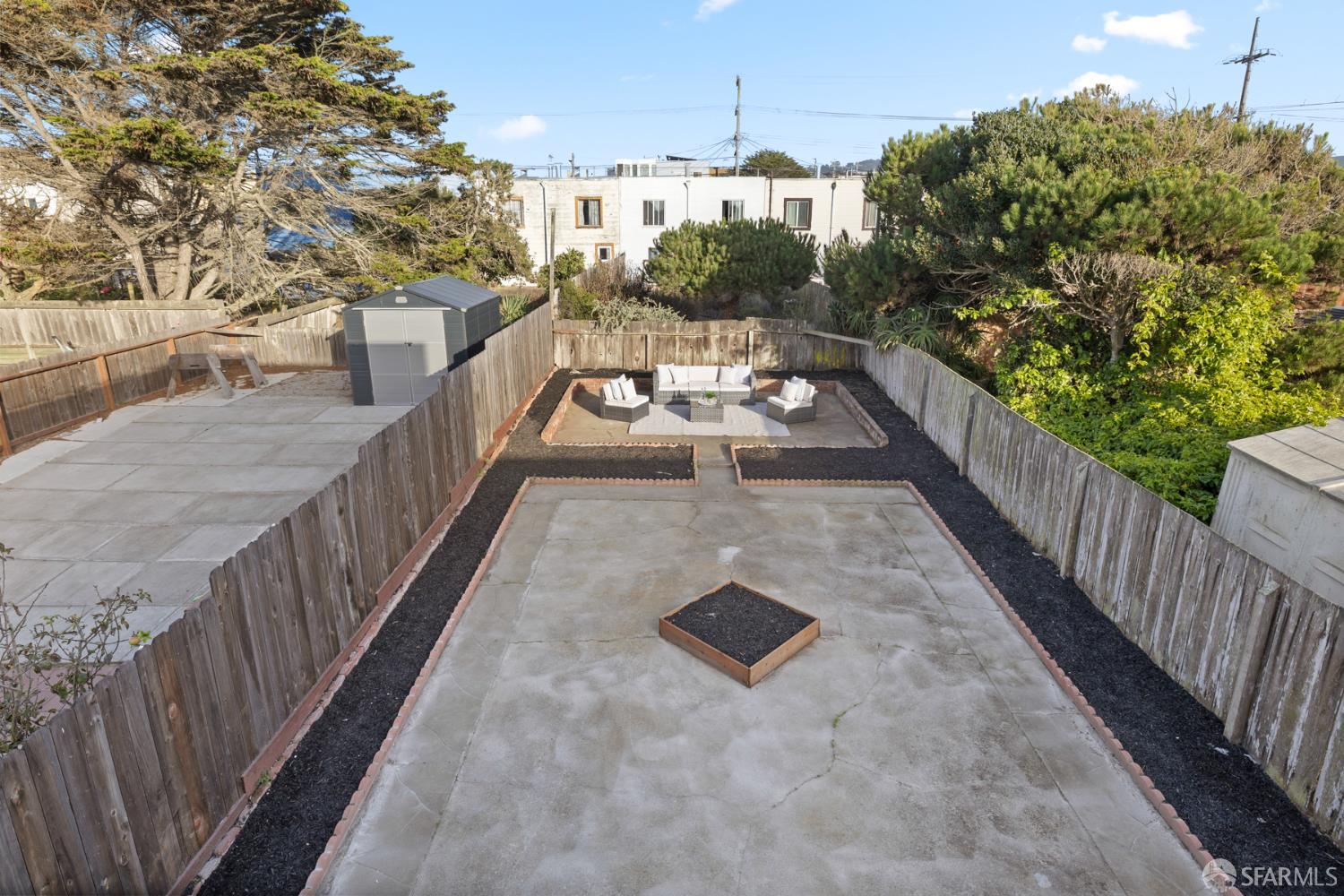 San Francisco, California, 94122, United States, 4 Bedrooms Bedrooms, ,2 BathroomsBathrooms,Residential,For Sale,1987685