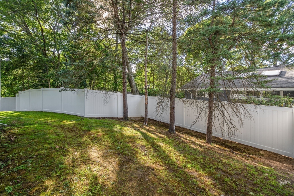 Newton, Massachusetts, 02459, United States, 5 Bedrooms Bedrooms, ,4 BathroomsBathrooms,Residential,For Sale,1939309