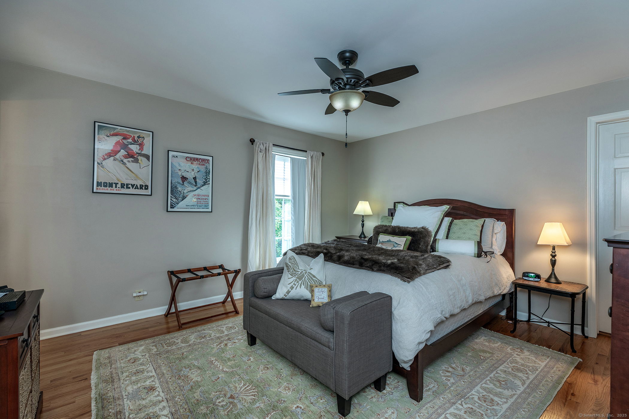 New Fairfield, Connecticut, 06812, United States, 4 Bedrooms Bedrooms, ,6 BathroomsBathrooms,Residential,For Sale,1949816