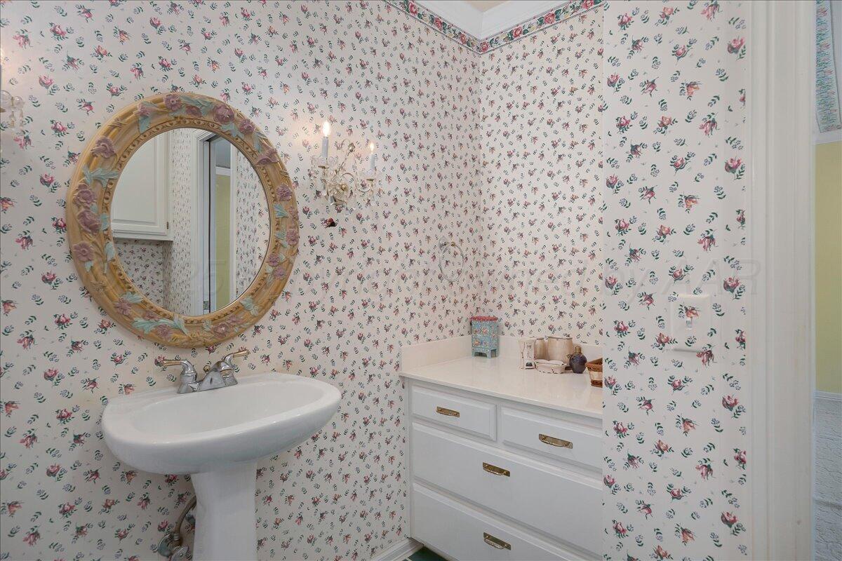 Amarillo, Texas, 79121, United States, 5 Bedrooms Bedrooms, ,4 BathroomsBathrooms,Residential,For Sale,1821346