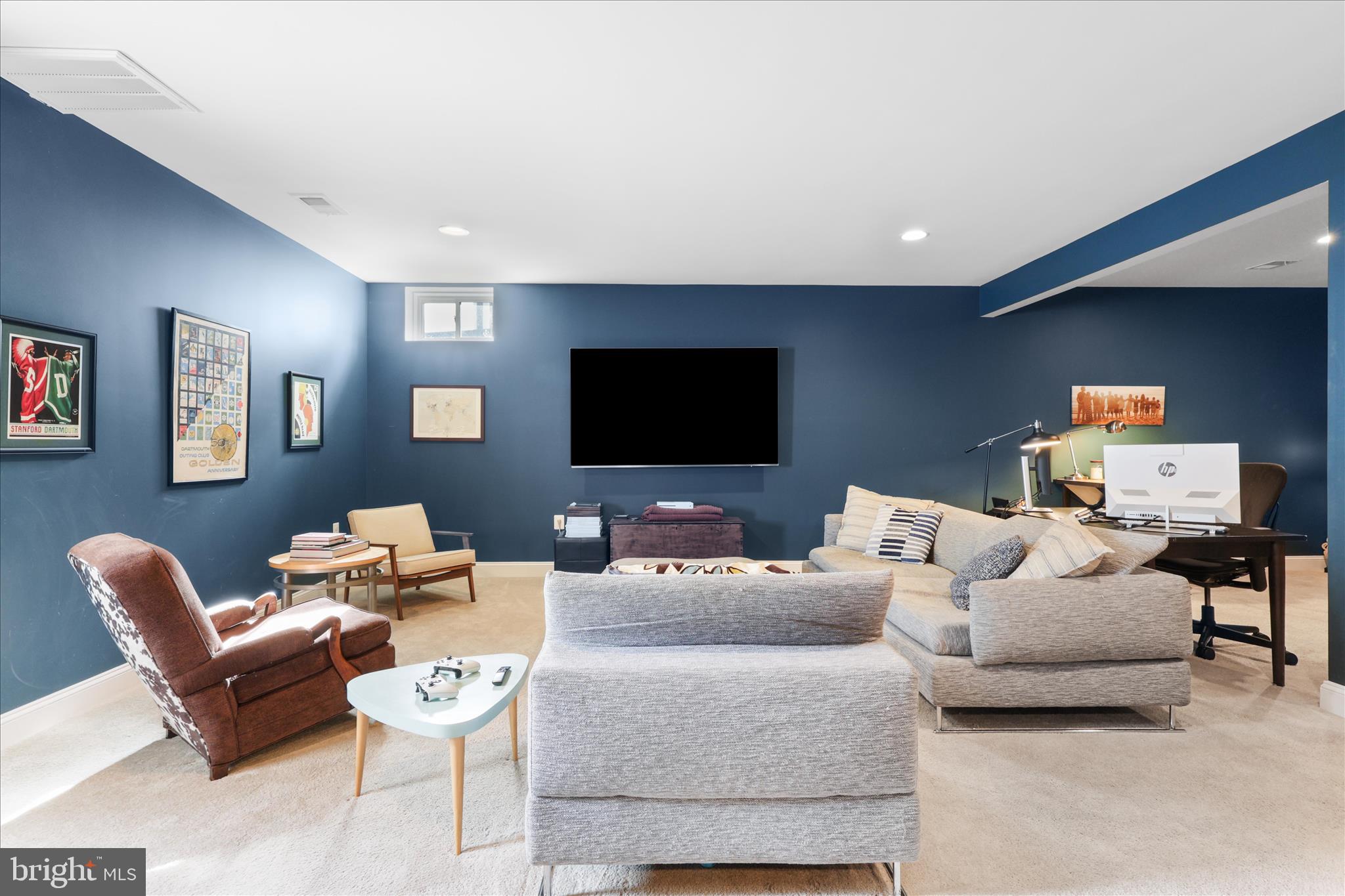 Aldie, Virginia, 20105, United States, 5 Bedrooms Bedrooms, ,5 BathroomsBathrooms,Residential,For Sale,1987386