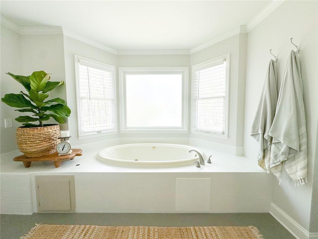 Calhoun, Georgia, 30701, United States, 3 Bedrooms Bedrooms, ,3 BathroomsBathrooms,Residential,For Sale,1758787