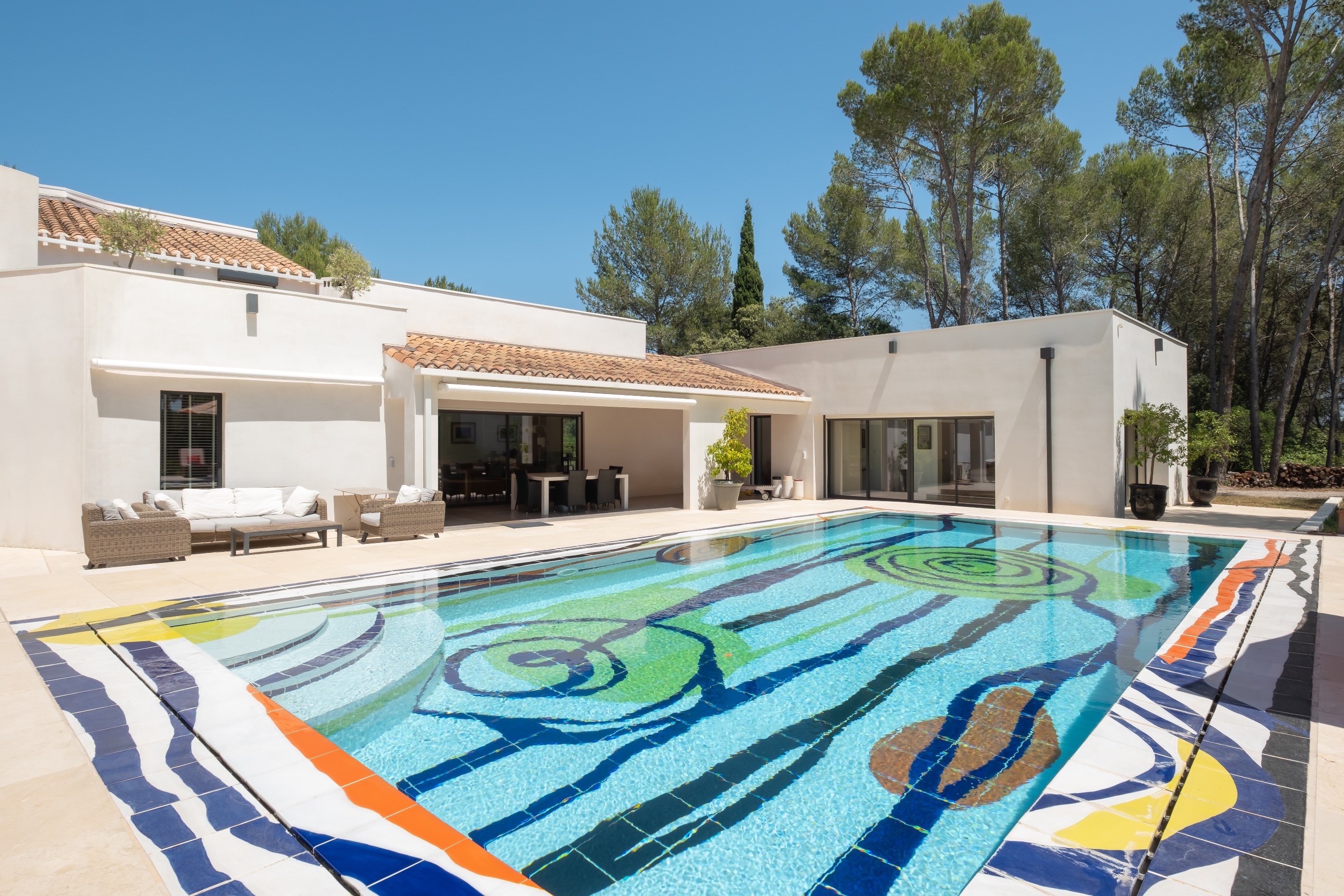  Exceptional property with designer villa, 13,000 m² grounds and rare features - 物件實景