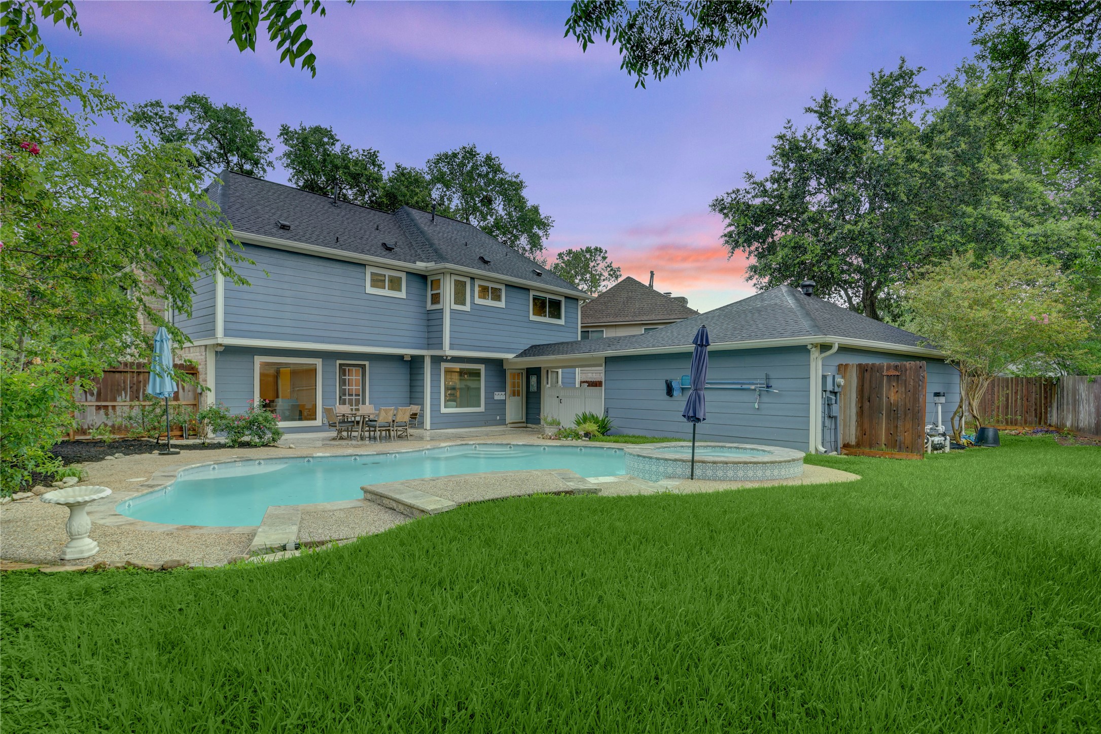  602 Windsor Glen Drive - 物件實景