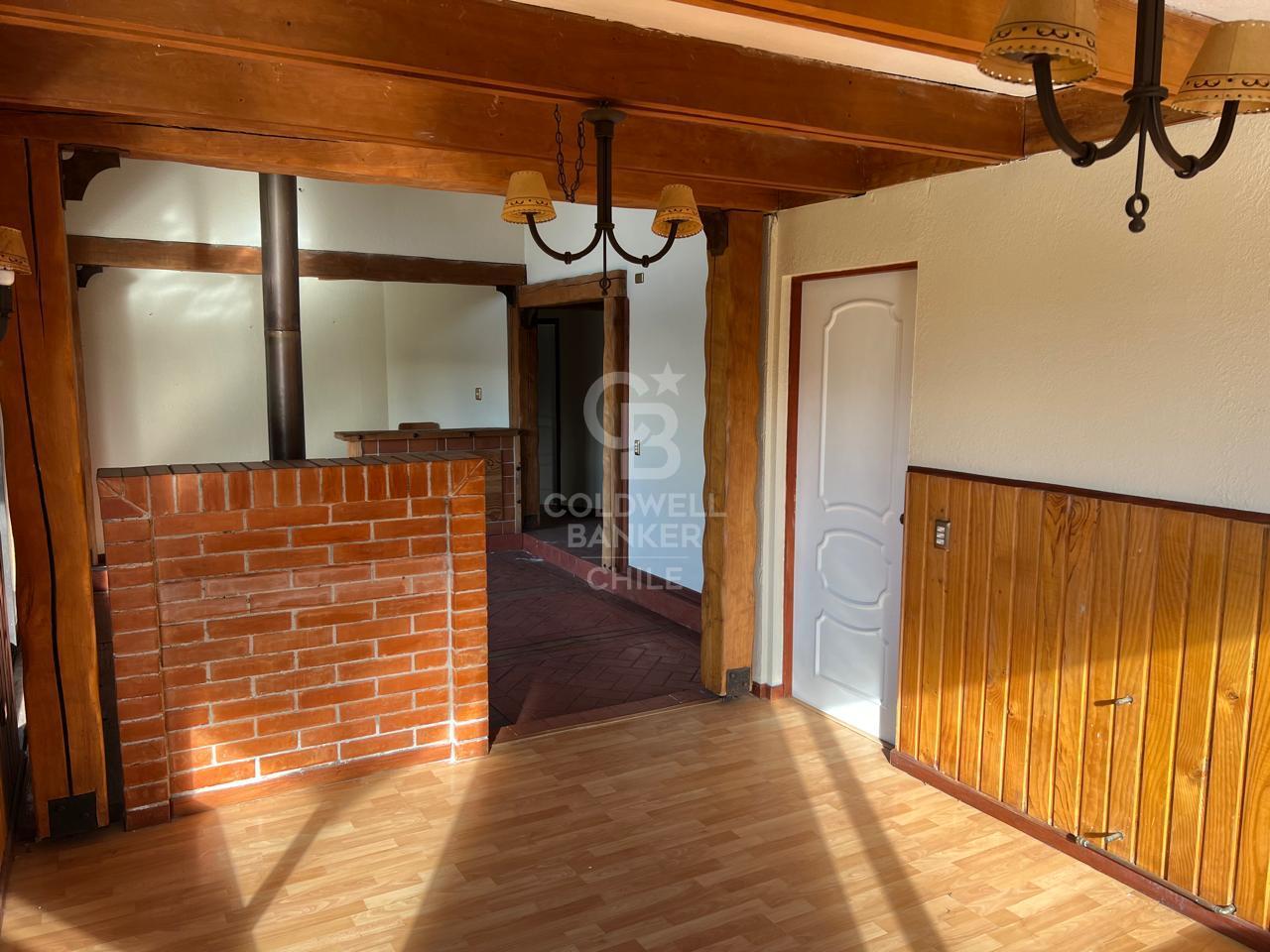Puerto Varas, Chile, 5 Bedrooms Bedrooms, ,3 BathroomsBathrooms,Residential,For Sale,1837994