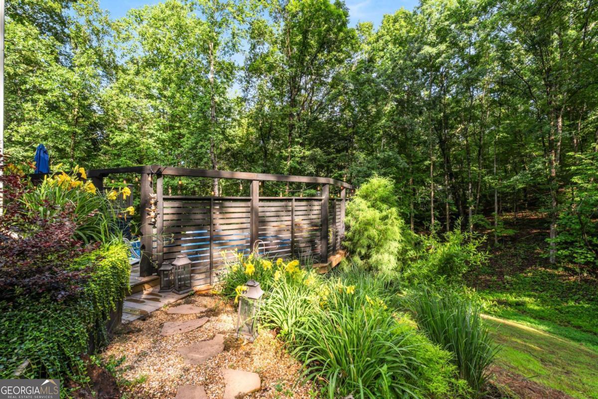 Dawsonville, Georgia, 30534, United States, 4 Bedrooms Bedrooms, ,4 BathroomsBathrooms,Residential,For Sale,1989669