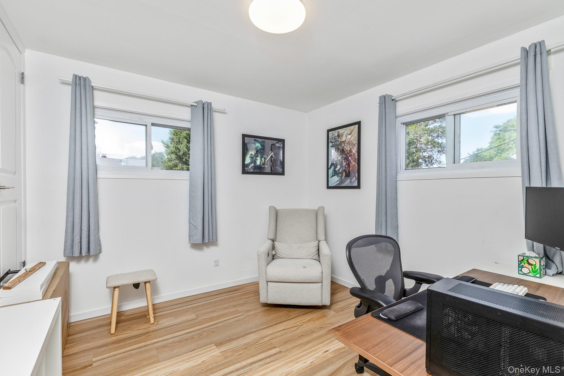  21 Pinetree Avenue, Hicksville, NY, 11801 - 物件實景