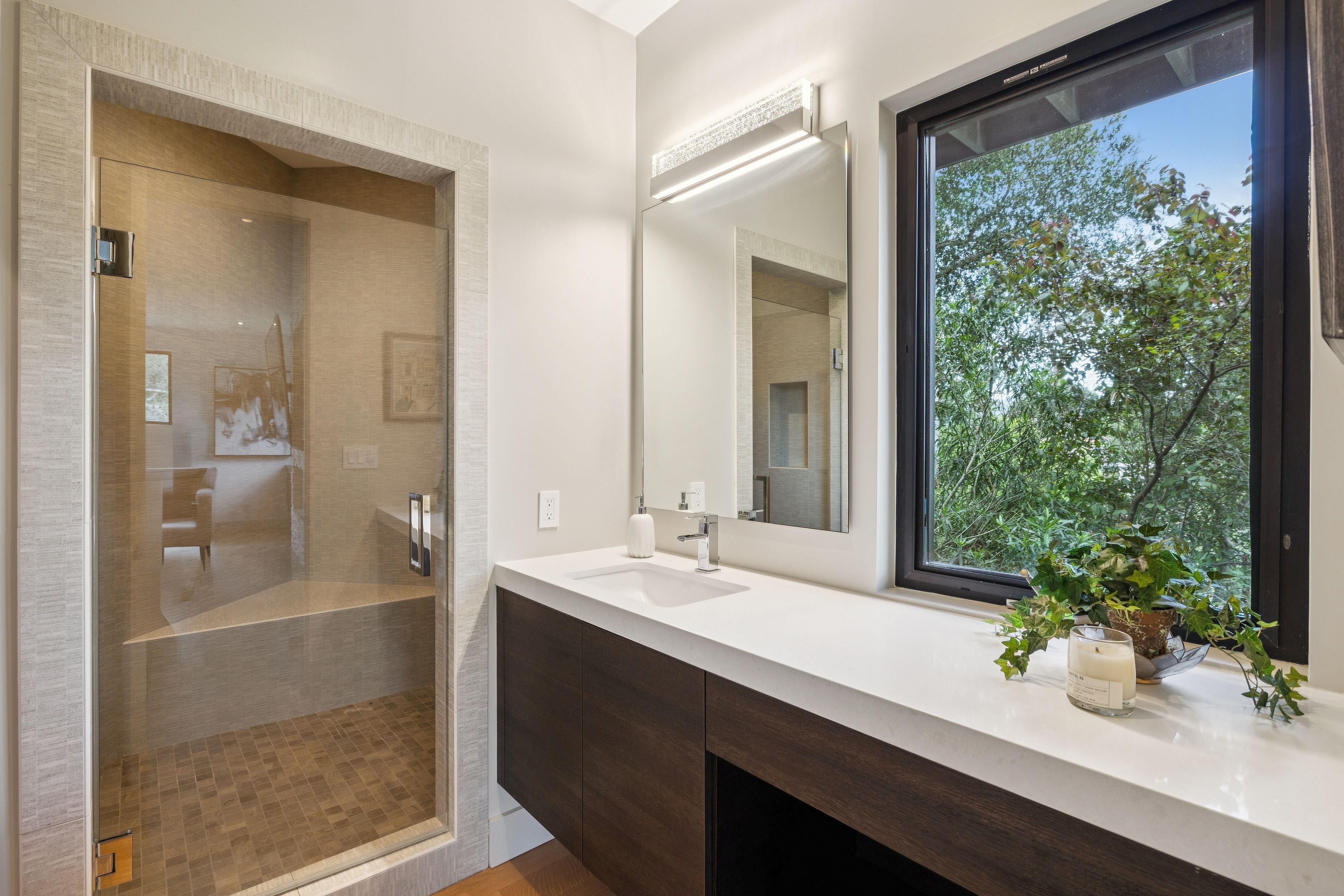 Stunning Modern Remodel  Luxury Living in Prestigious Orinda - 物件實景