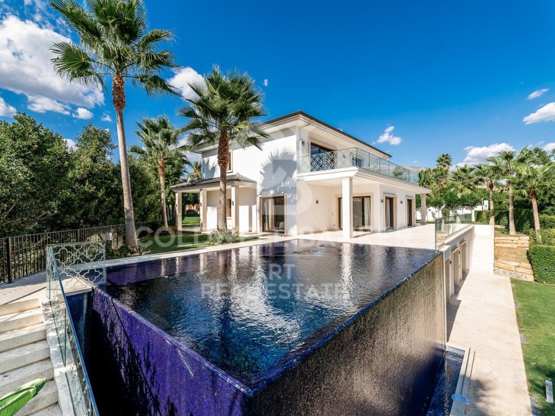 Marbella, Andalusia, ES, 6 Bedrooms Bedrooms, ,5 BathroomsBathrooms,Residential,For Sale,1804428
