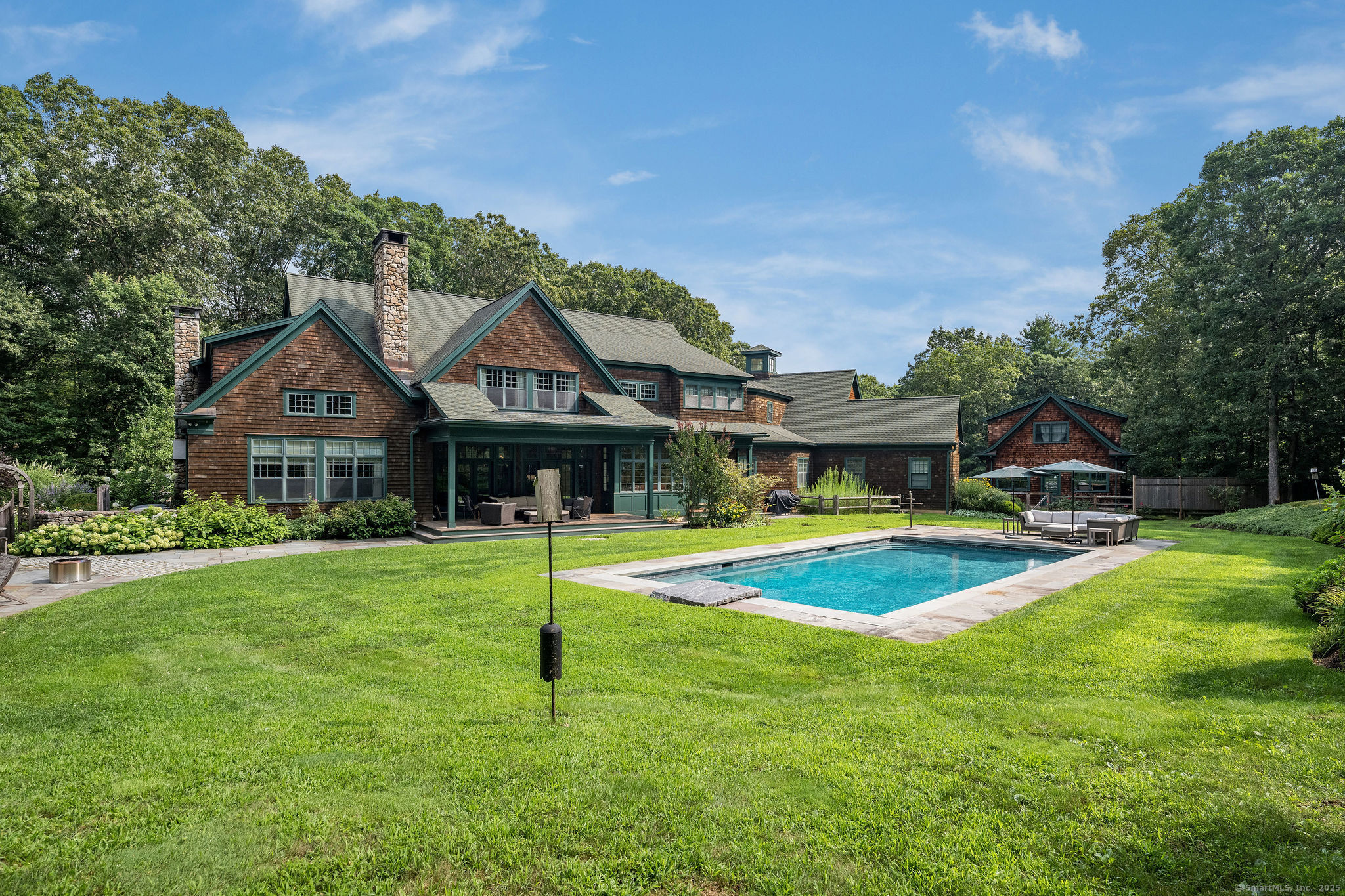 Guilford, Connecticut, 06437, United States, 5 Bedrooms Bedrooms, ,8 BathroomsBathrooms,Residential,For Sale,1903755